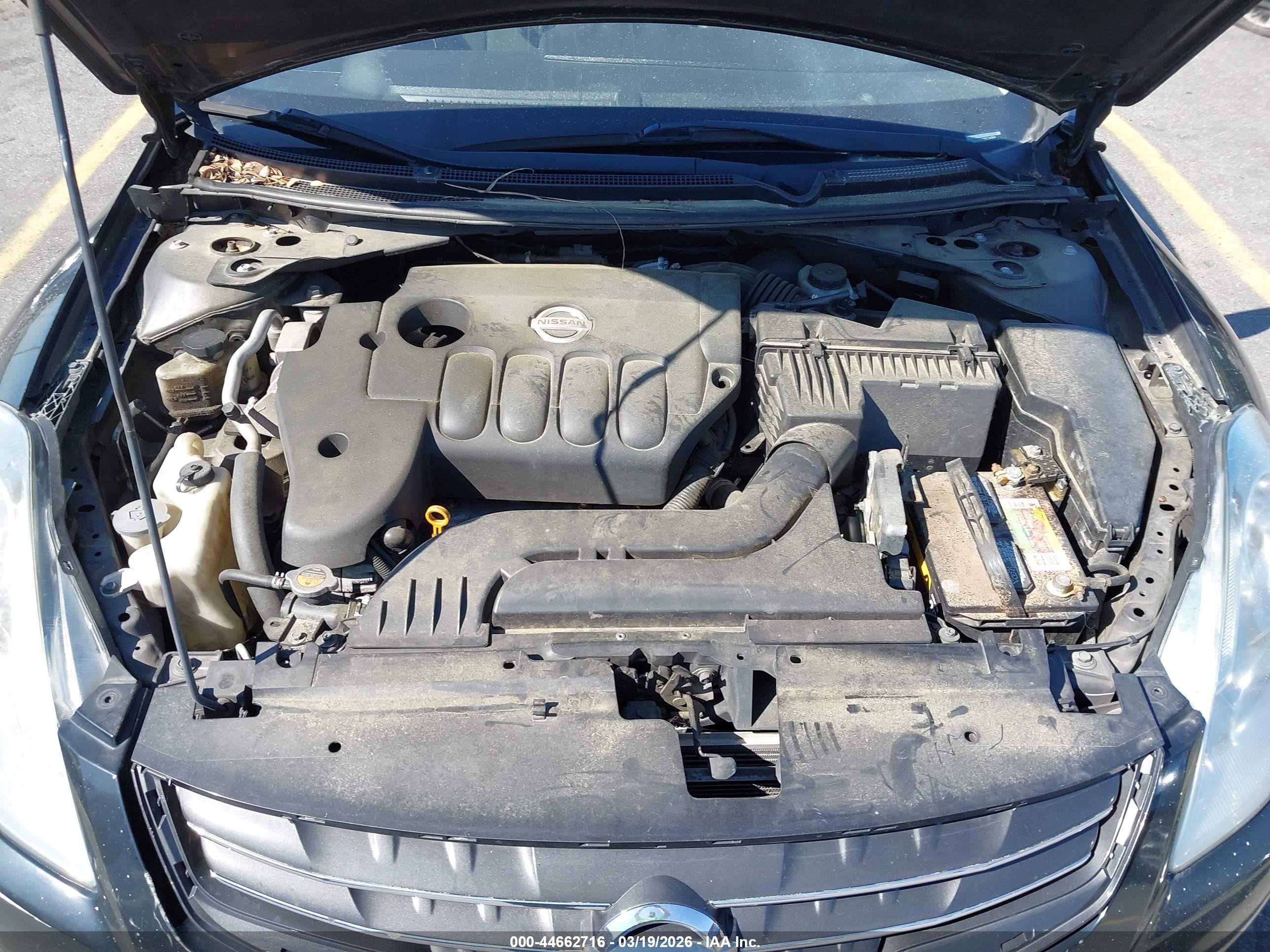 NISSAN ALTIMA image 10