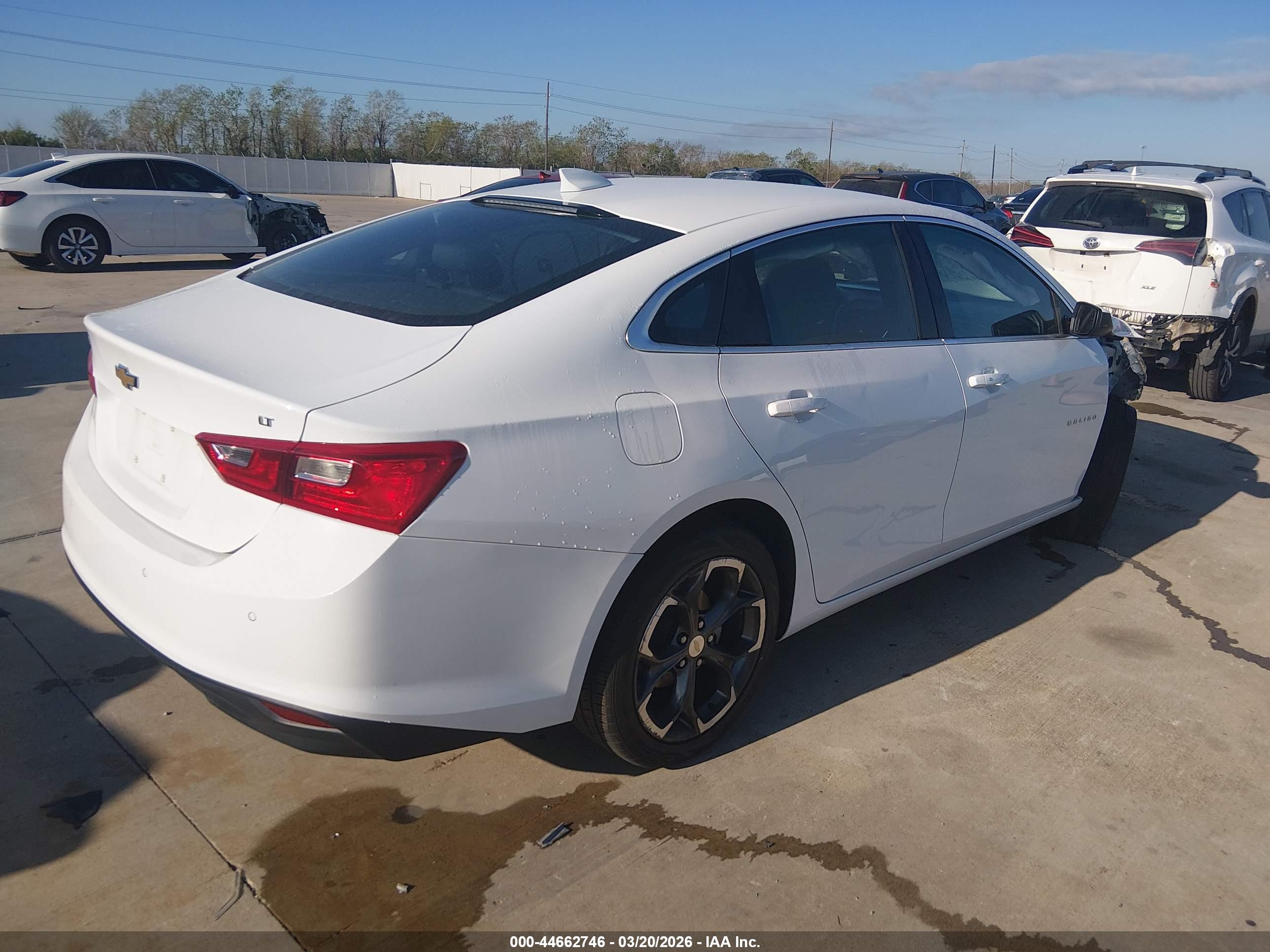 CHEVROLET MALIBU image 4