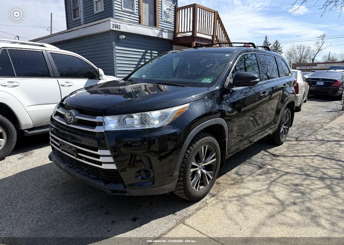 TOYOTA HIGHLANDER image 2