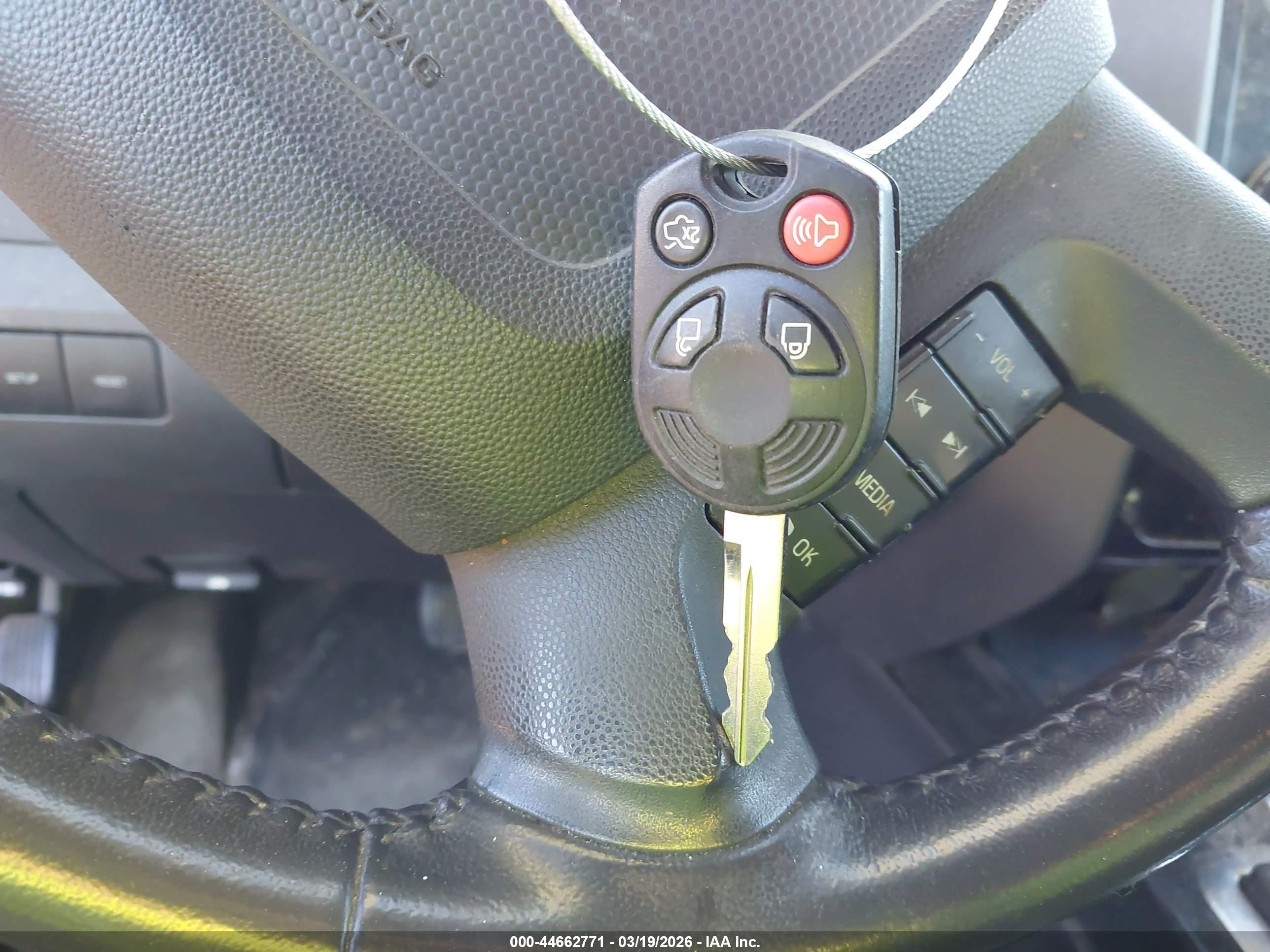 FORD ESCAPE image 11