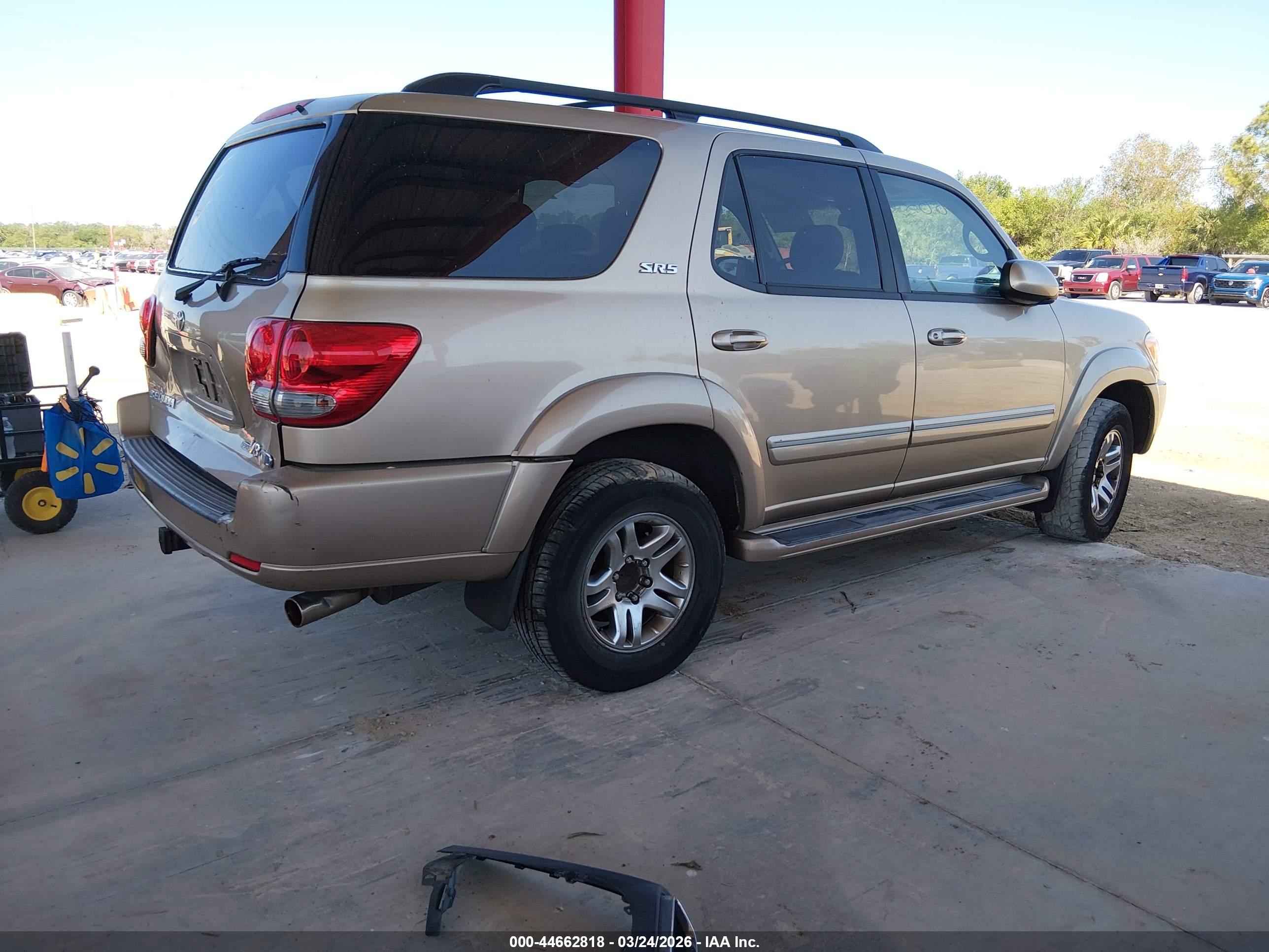 TOYOTA SEQUOIA image 4