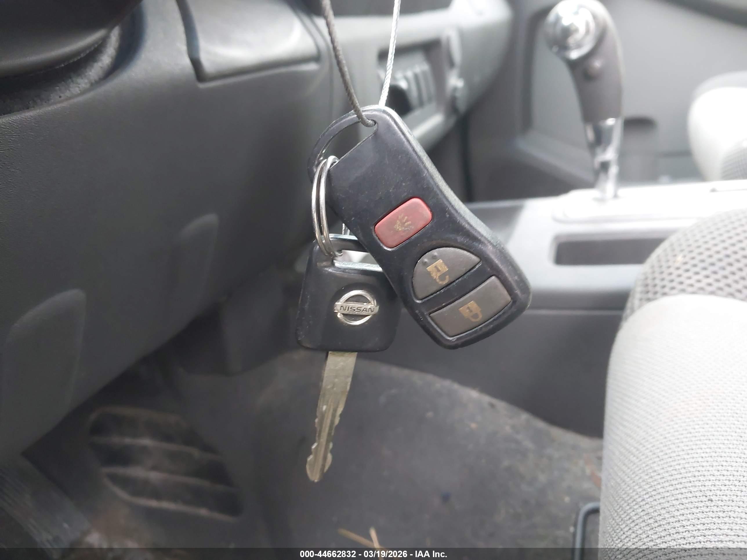 NISSAN XTERRA image 11