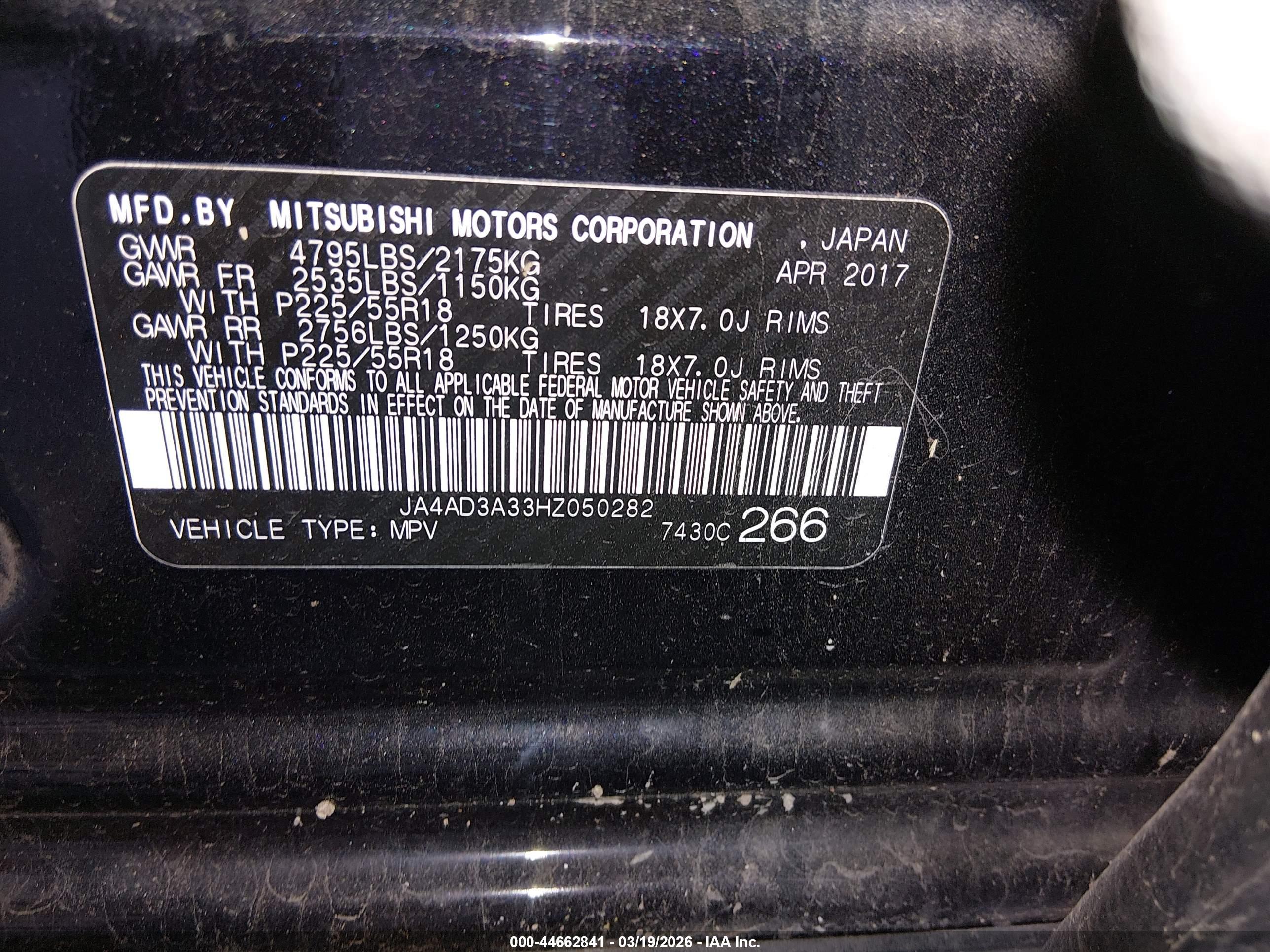 MITSUBISHI OUTLANDER image 9
