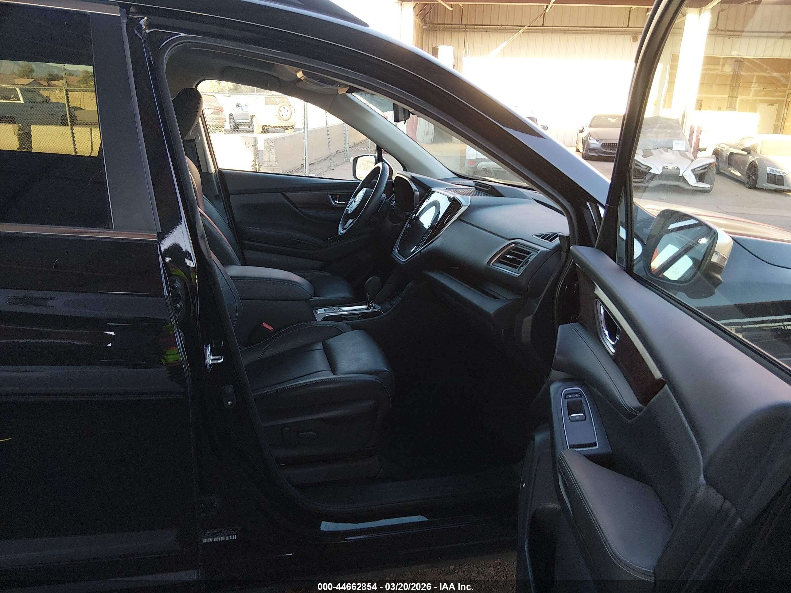 SUBARU ASCENT image 5