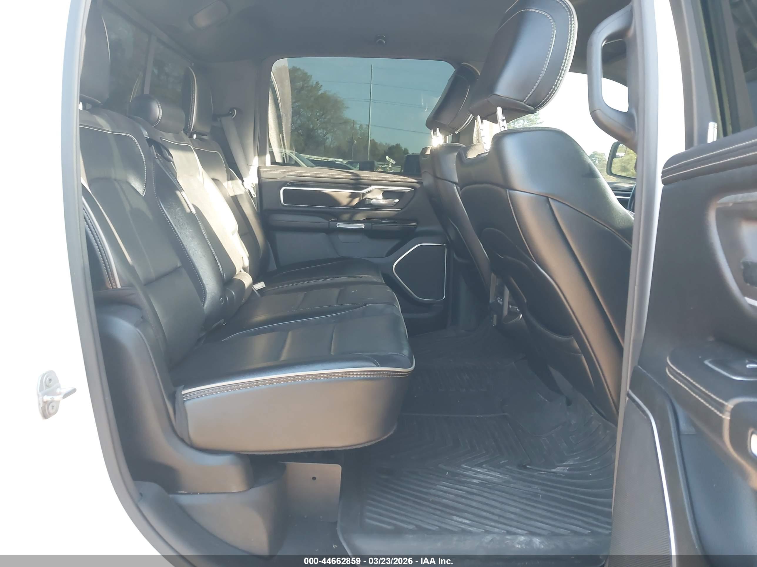 RAM 1500 image 8