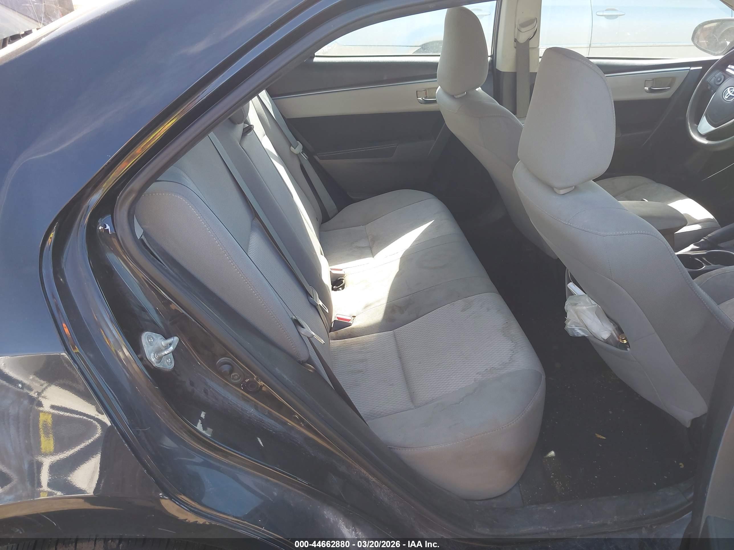 TOYOTA COROLLA image 8