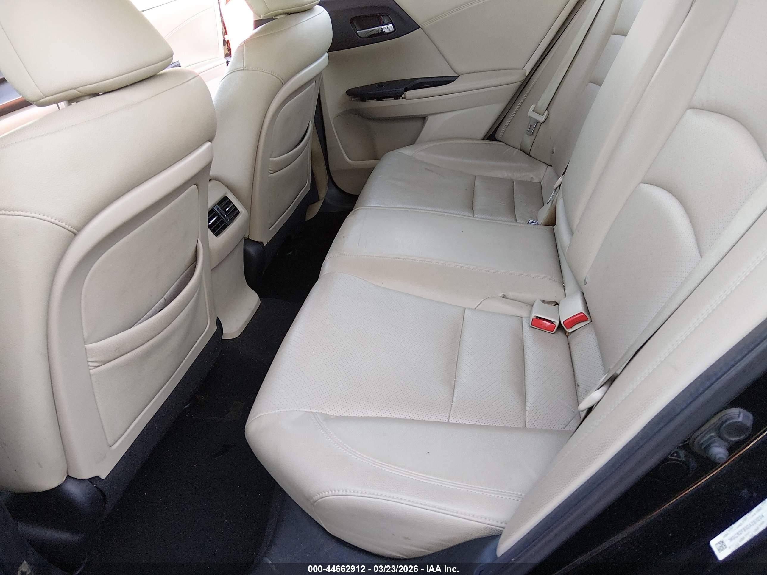 HONDA ACCORD image 8