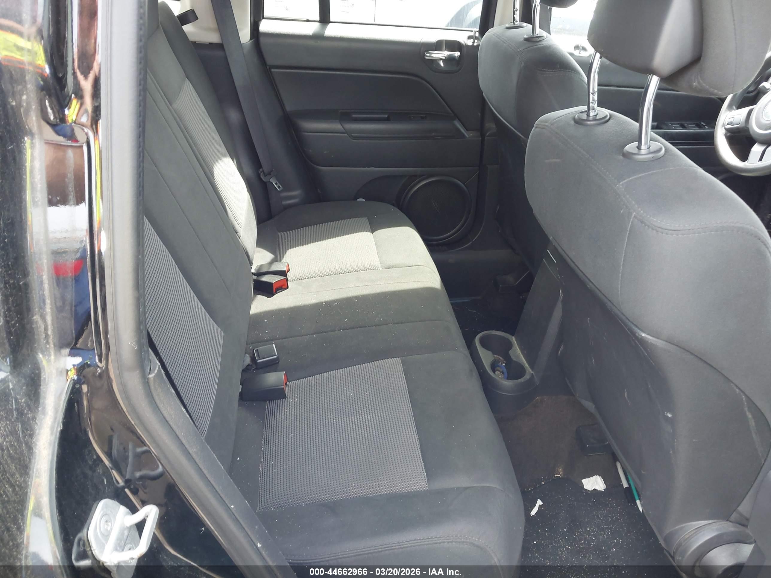 JEEP COMPASS image 8