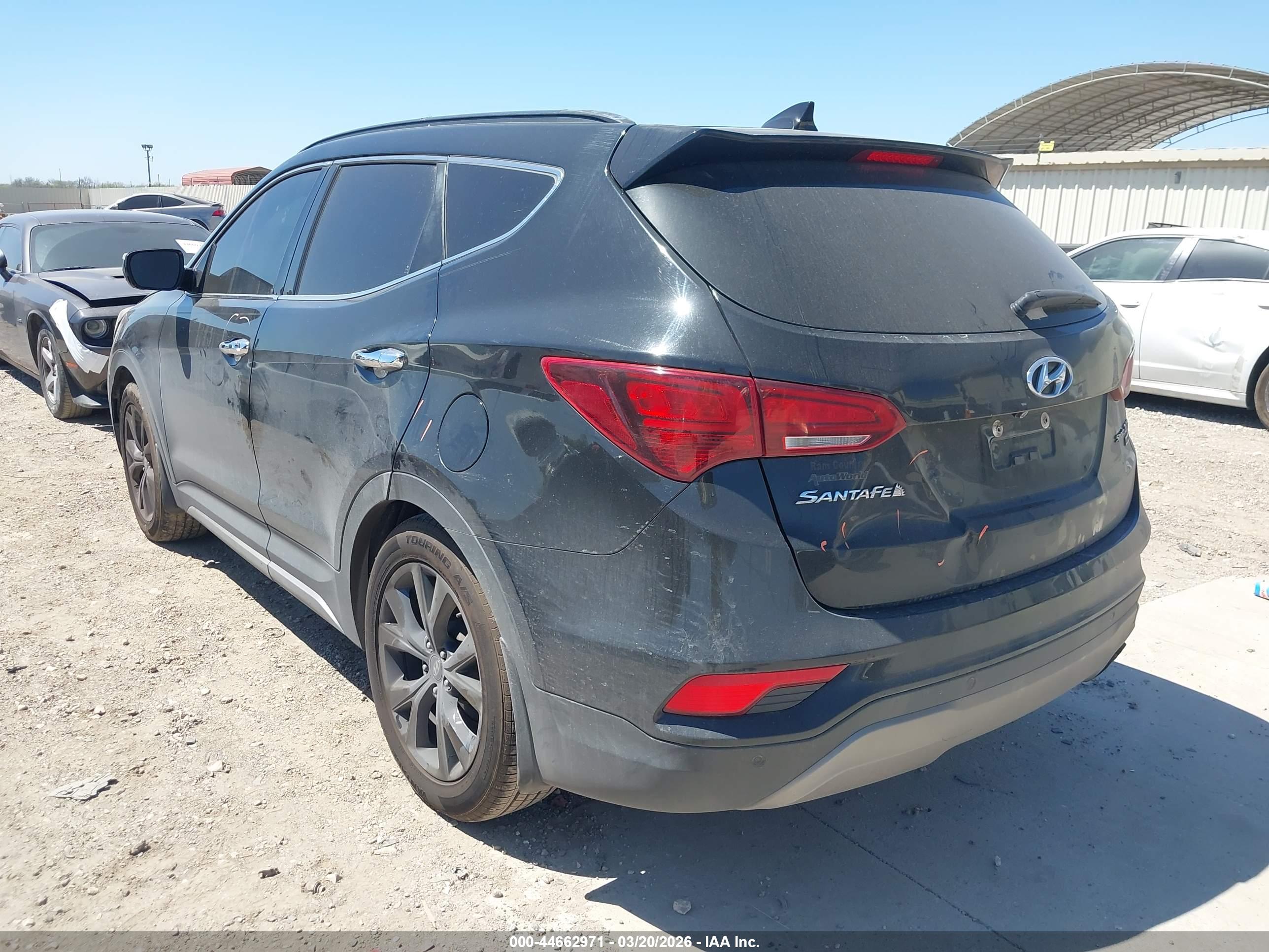 HYUNDAI SANTA image 3
