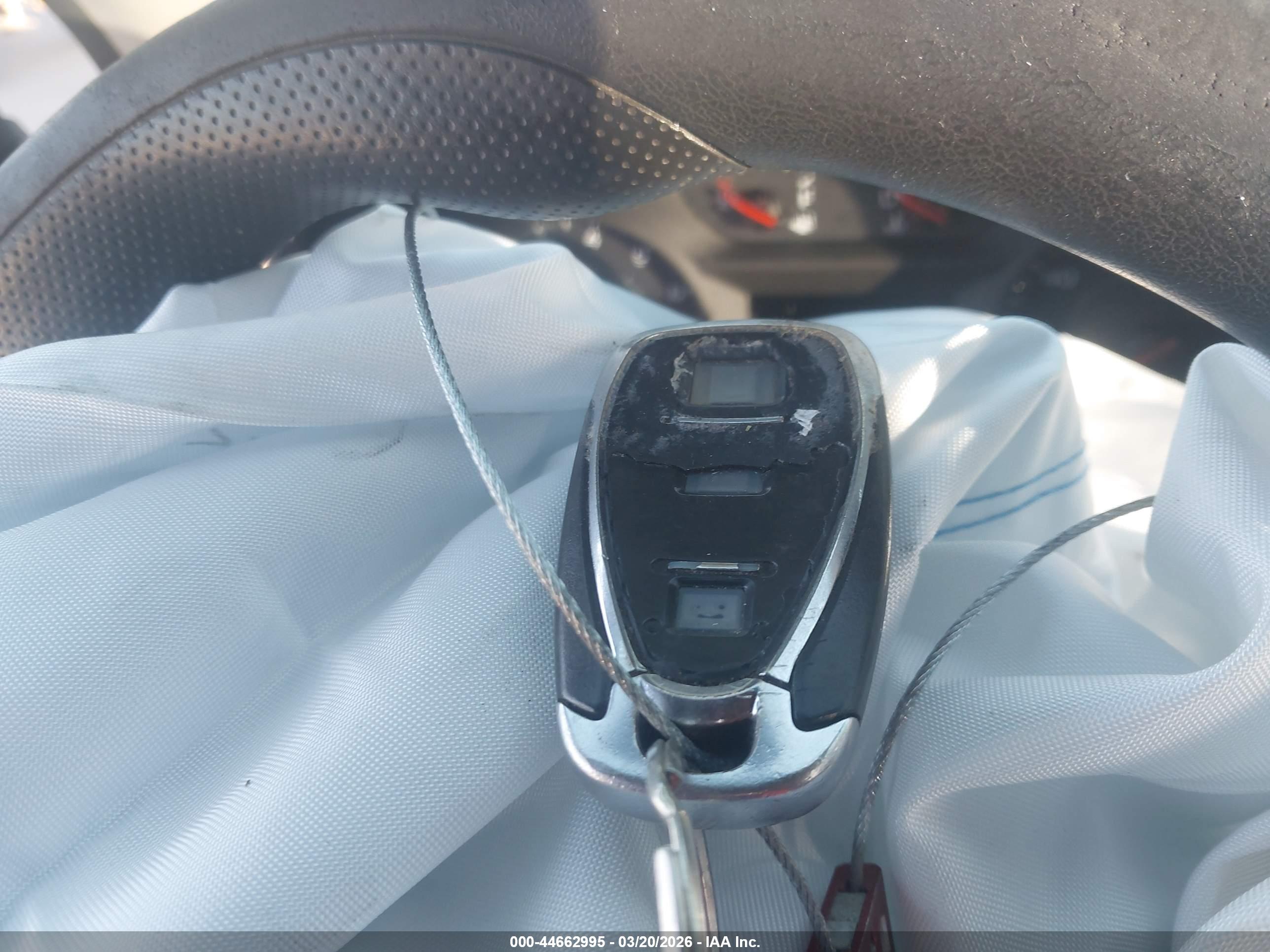 CHEVROLET EQUINOX image 11