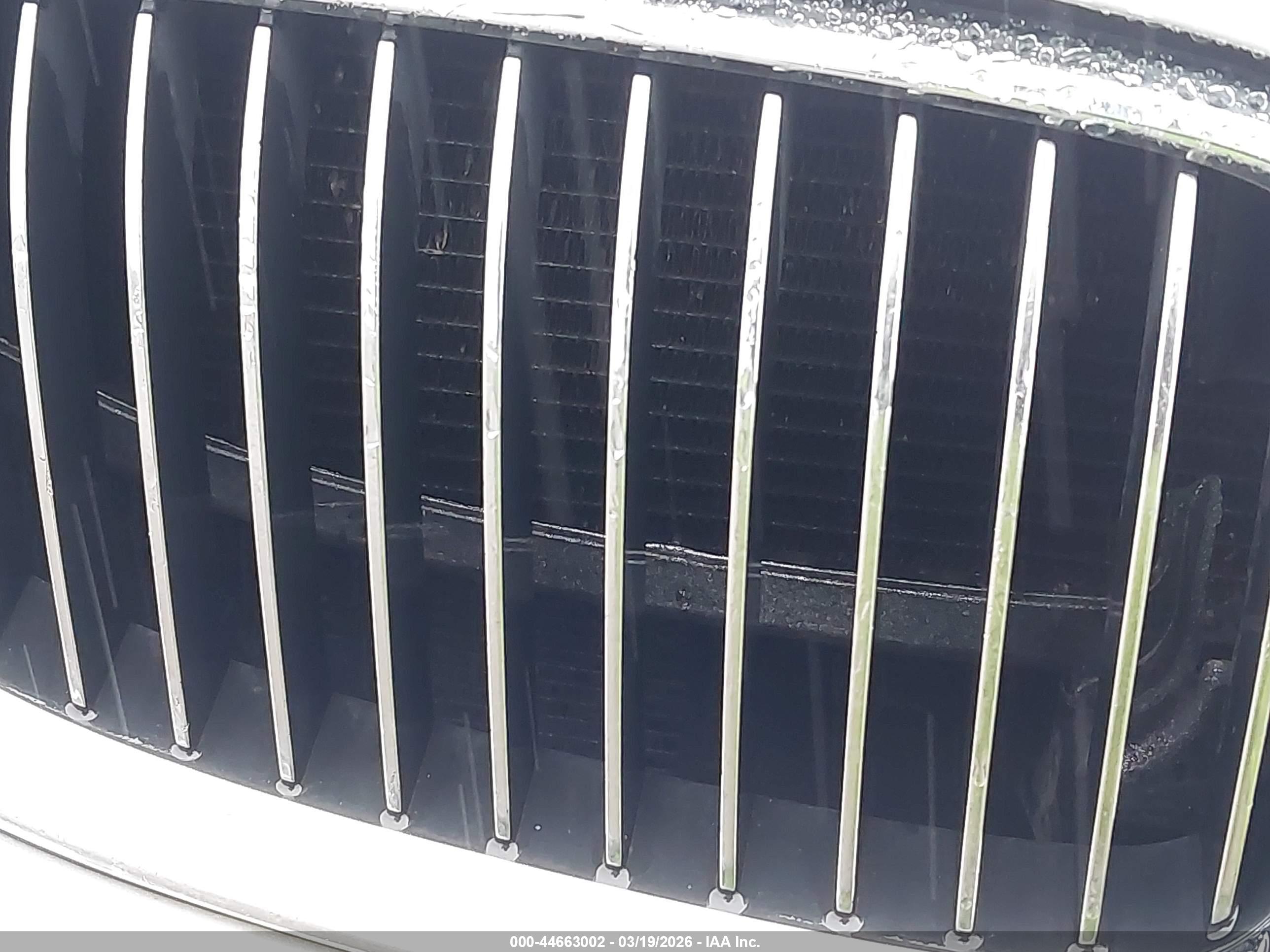 BMW 335I image 10