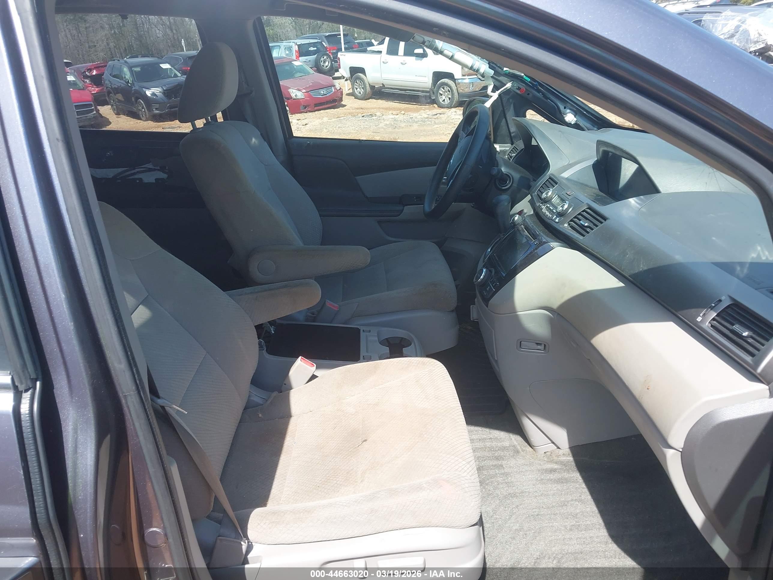 HONDA ODYSSEY image 5