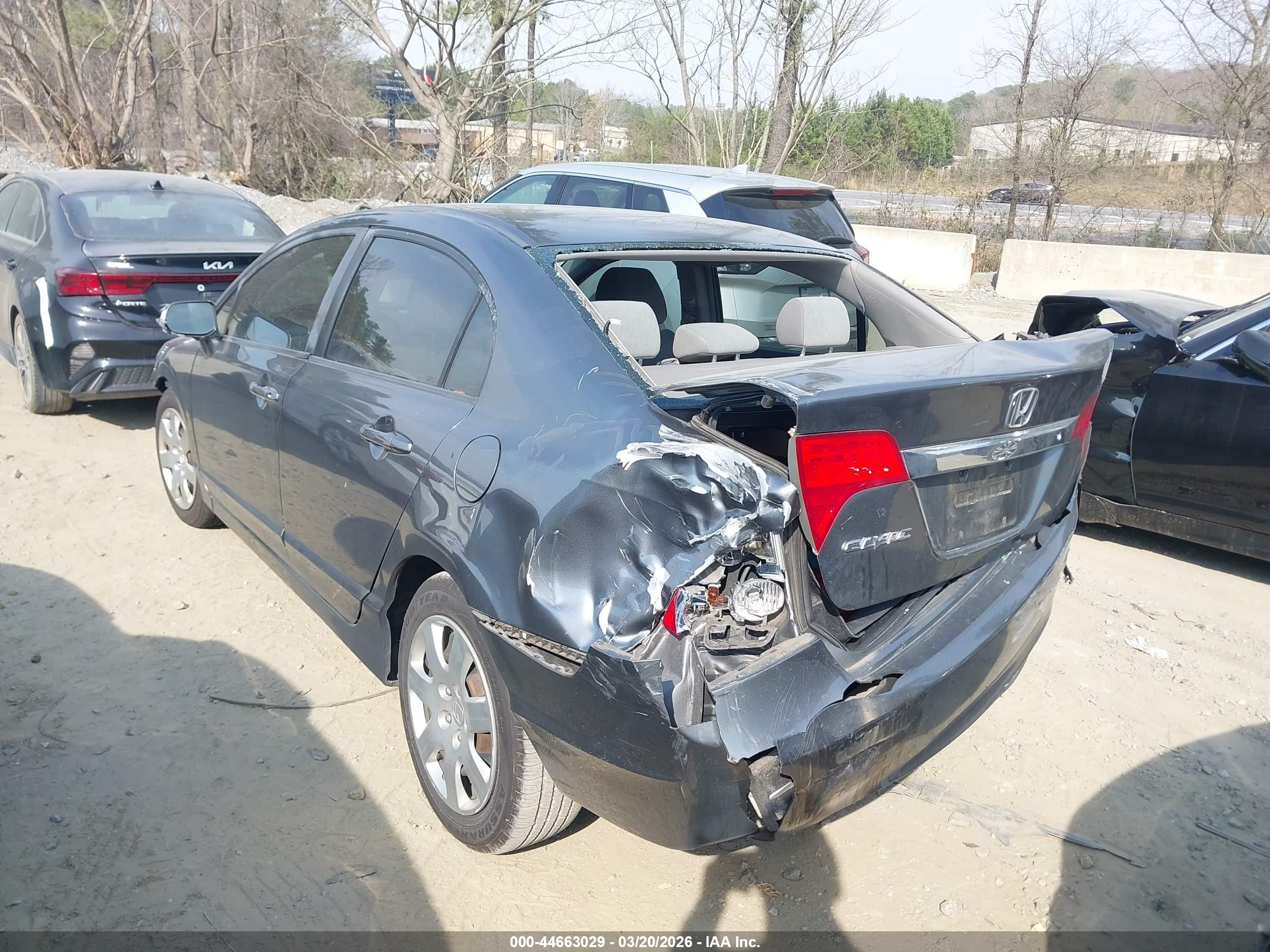 HONDA CIVIC image 3