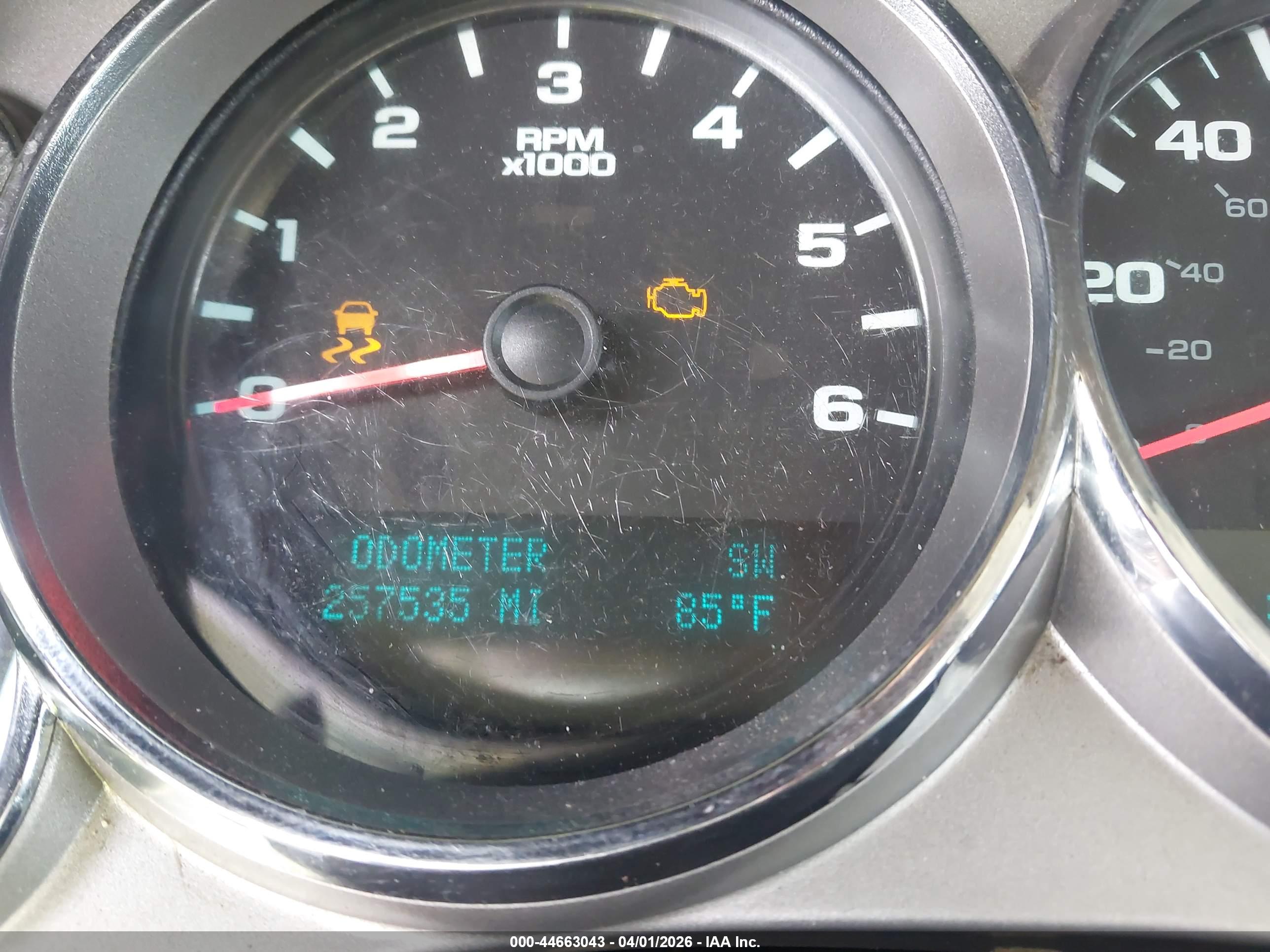 CHEVROLET SILVERADO image 7