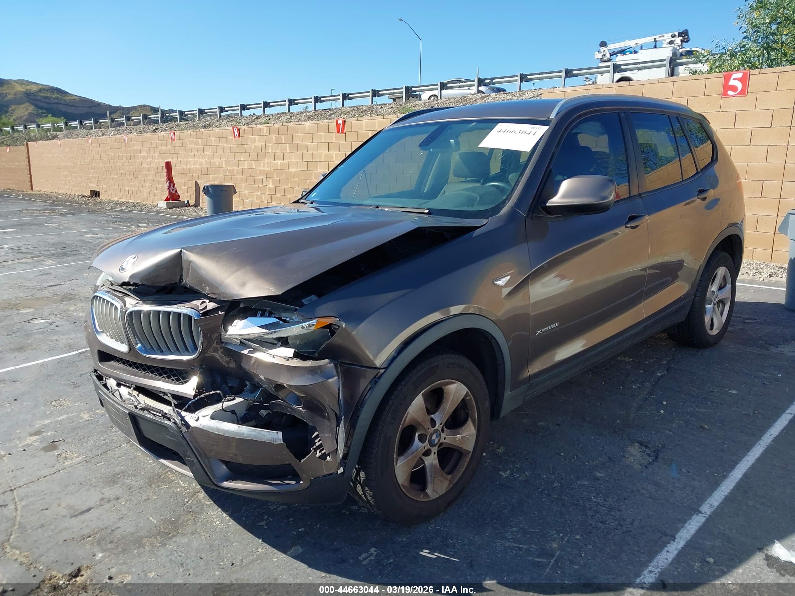 BMW X3 image 2