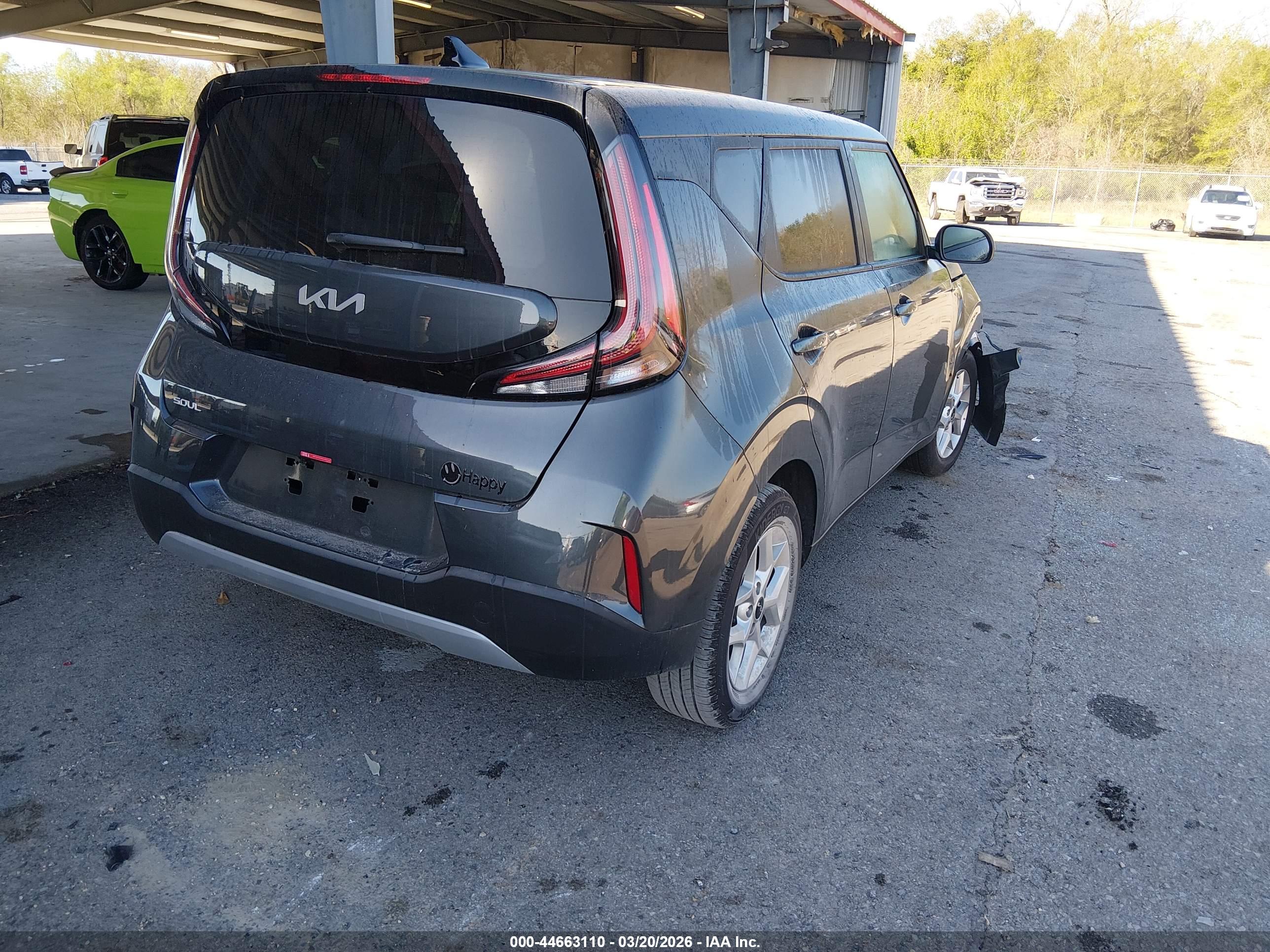 KIA SOUL image 4