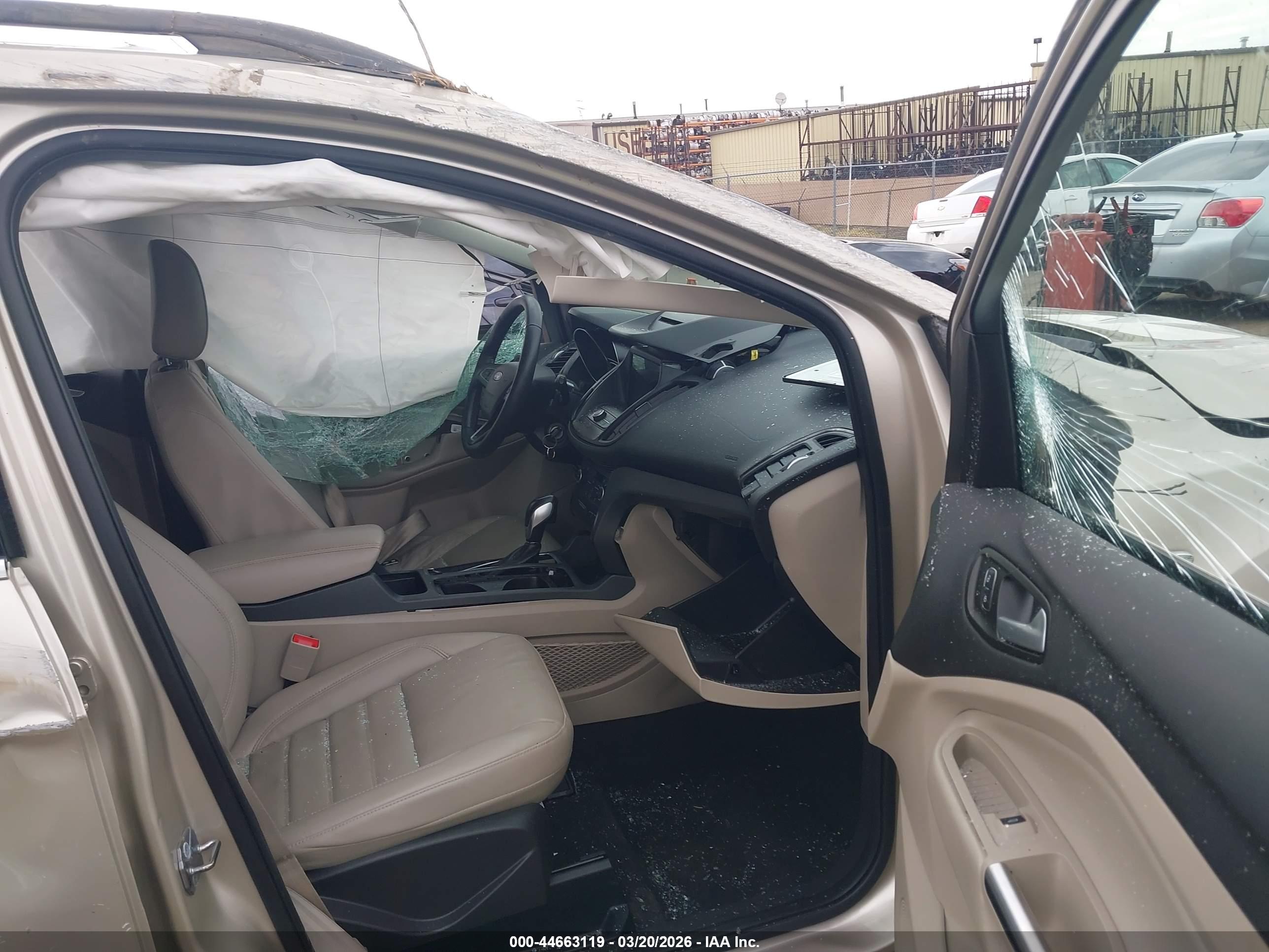 FORD ESCAPE image 5