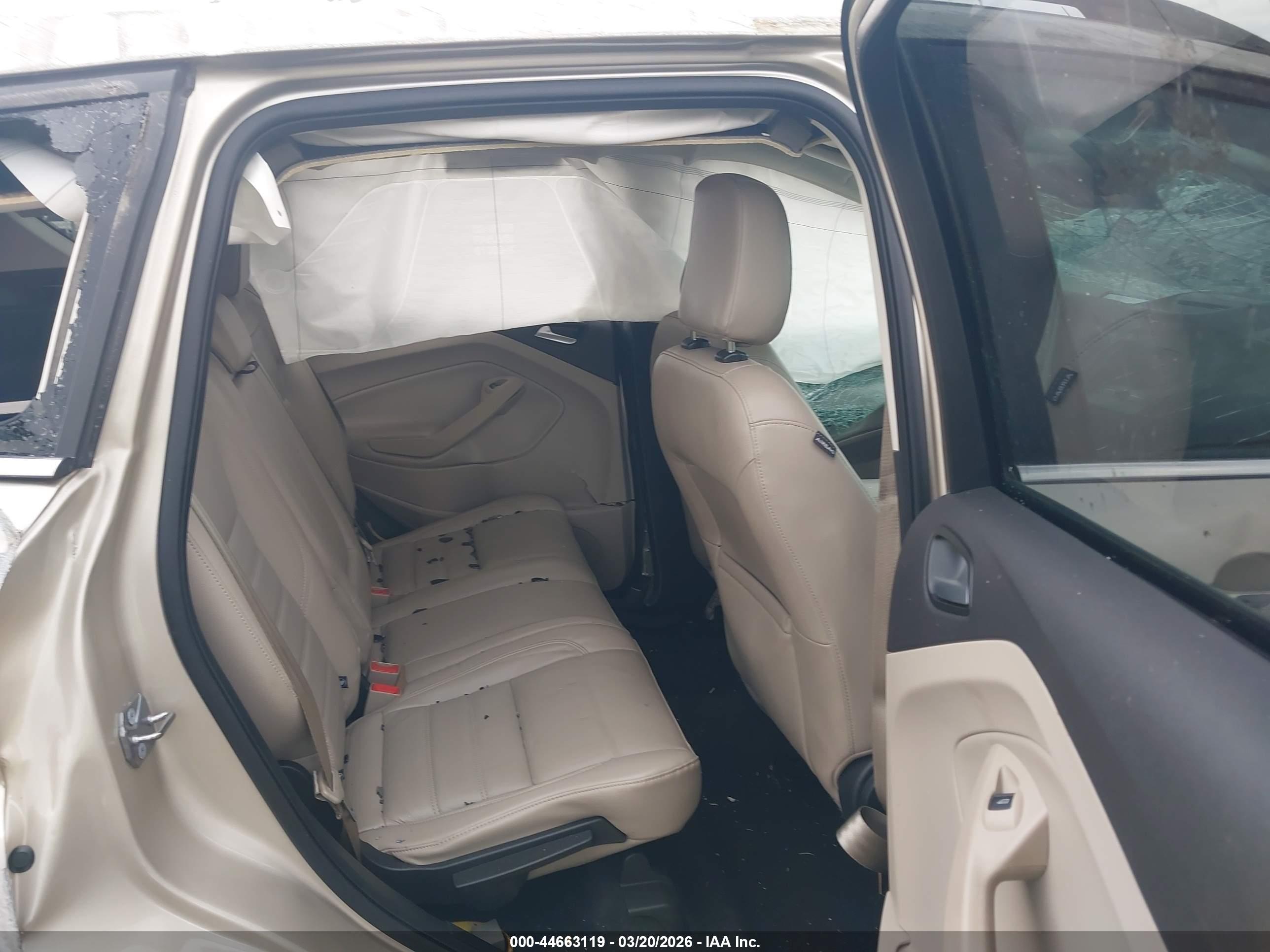 FORD ESCAPE image 8