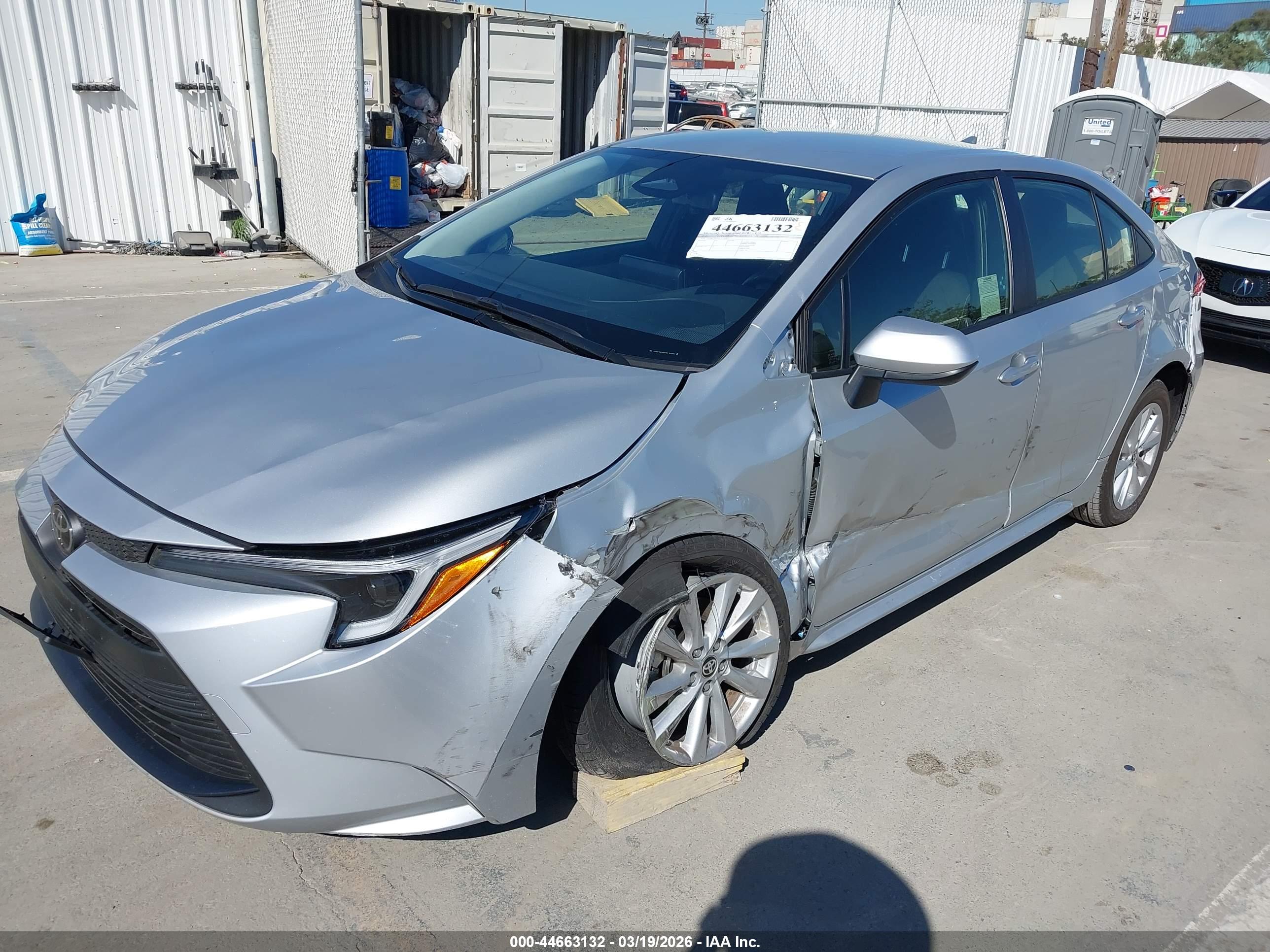 TOYOTA COROLLA image 6
