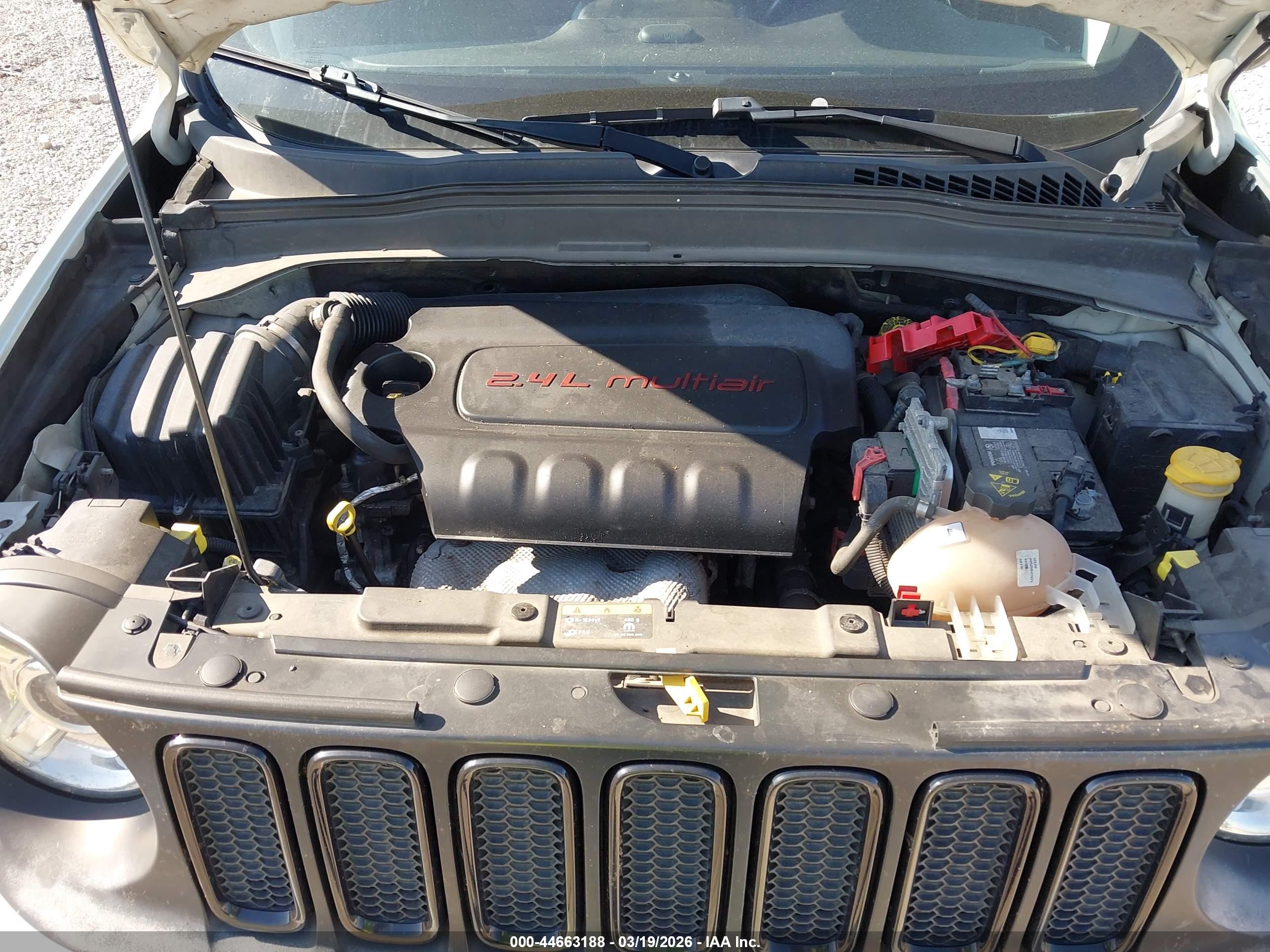 JEEP RENEGADE image 10