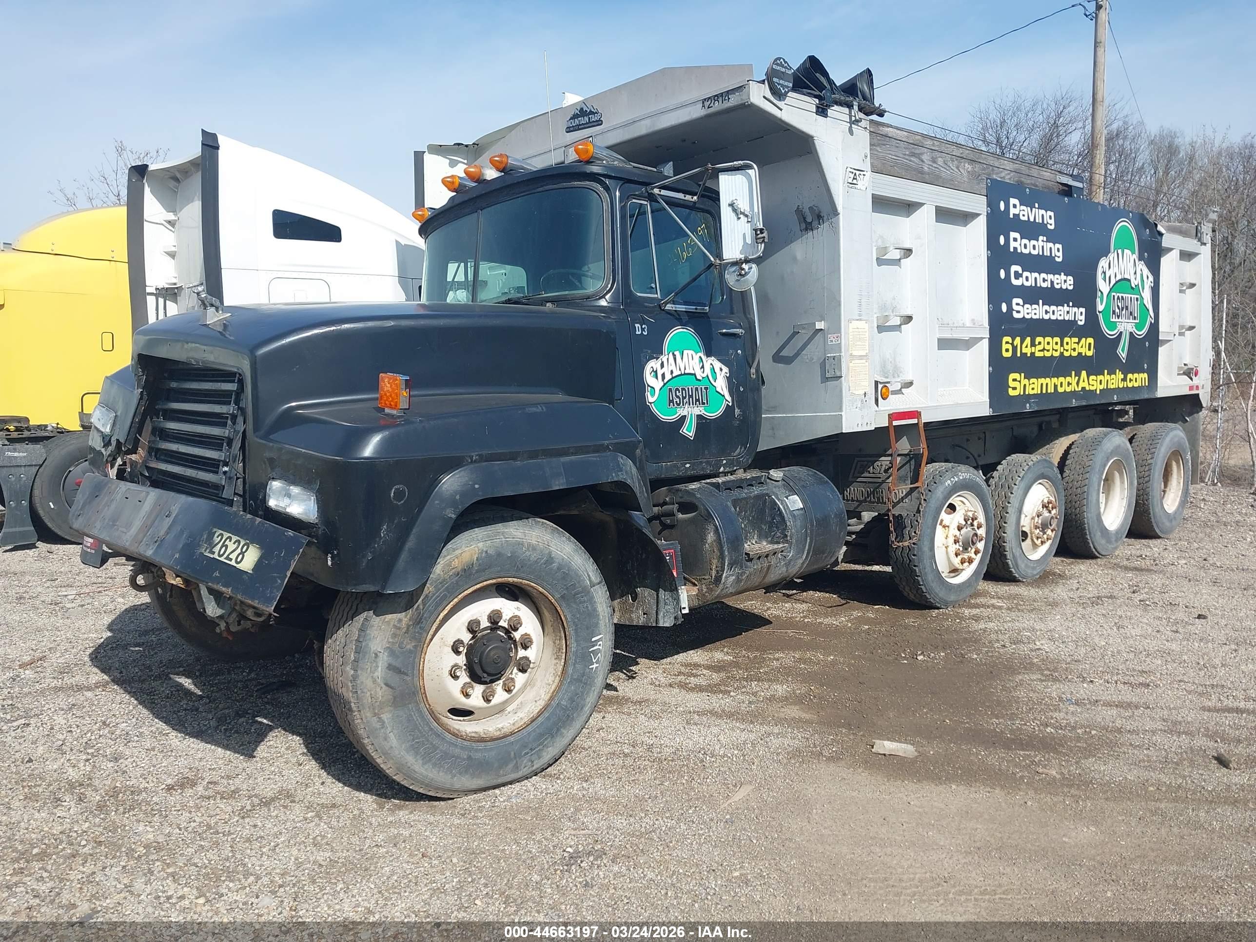 MACK 600 image 2