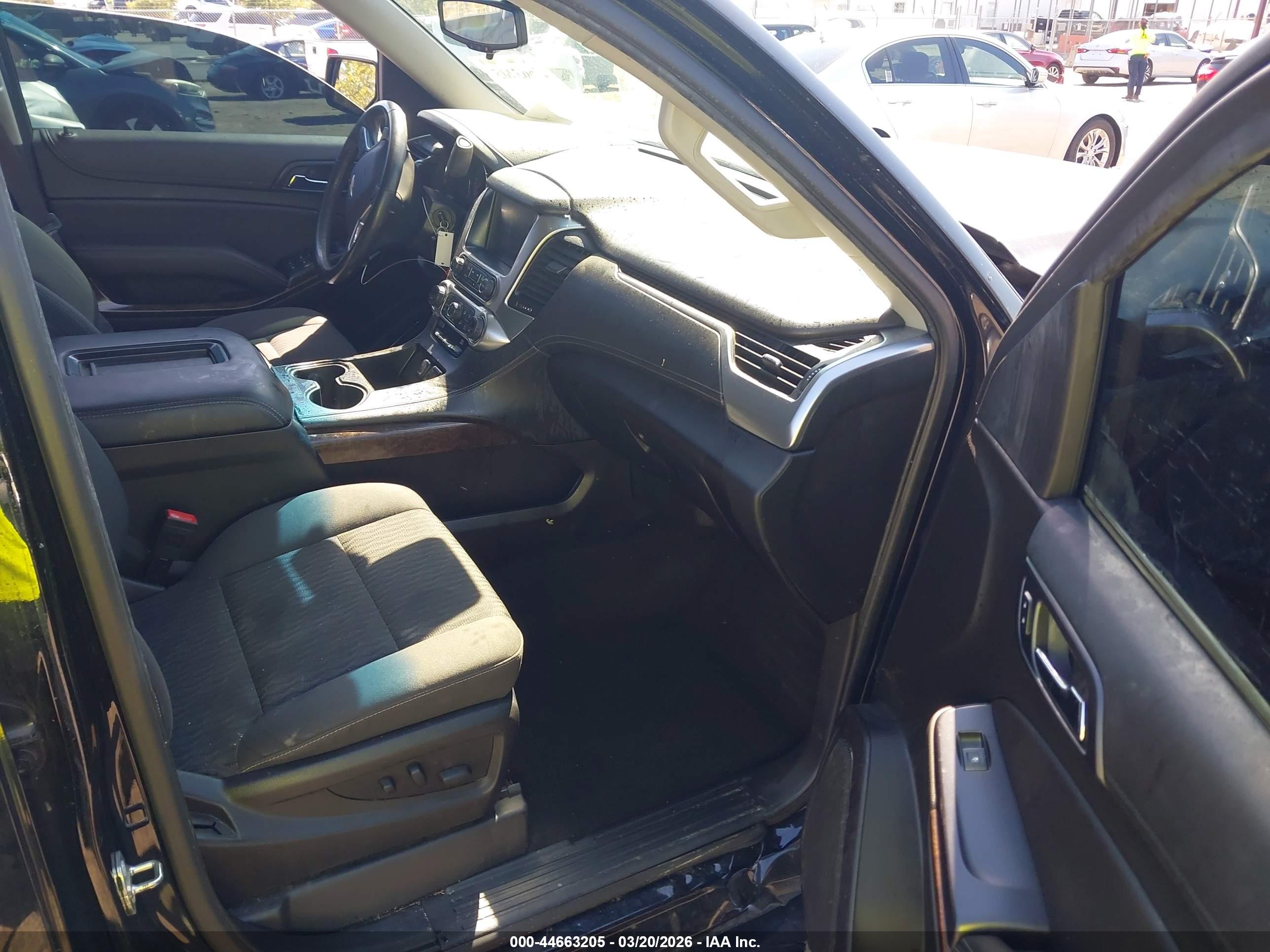 CHEVROLET TAHOE image 5