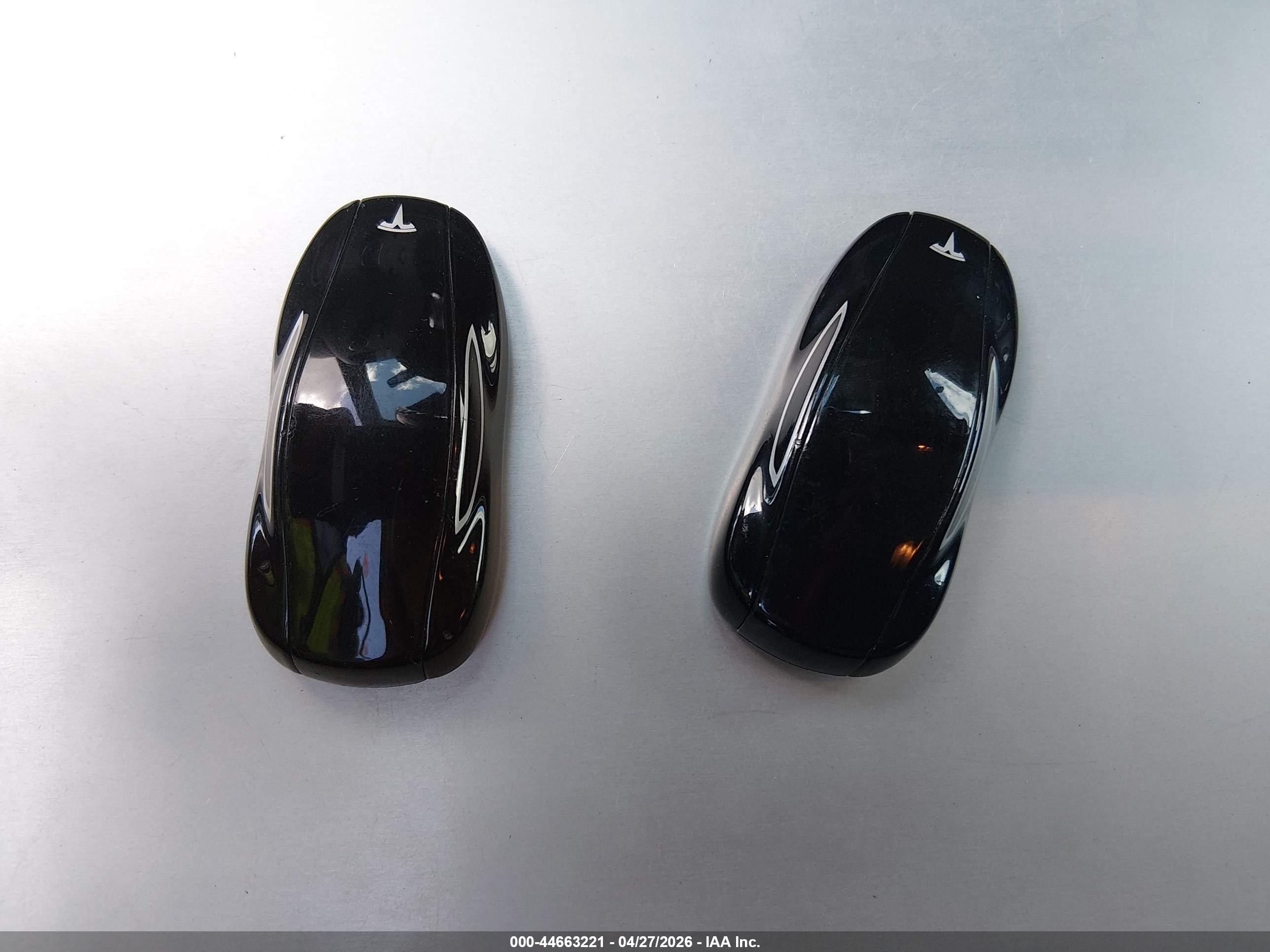 TESLA MODEL image 11