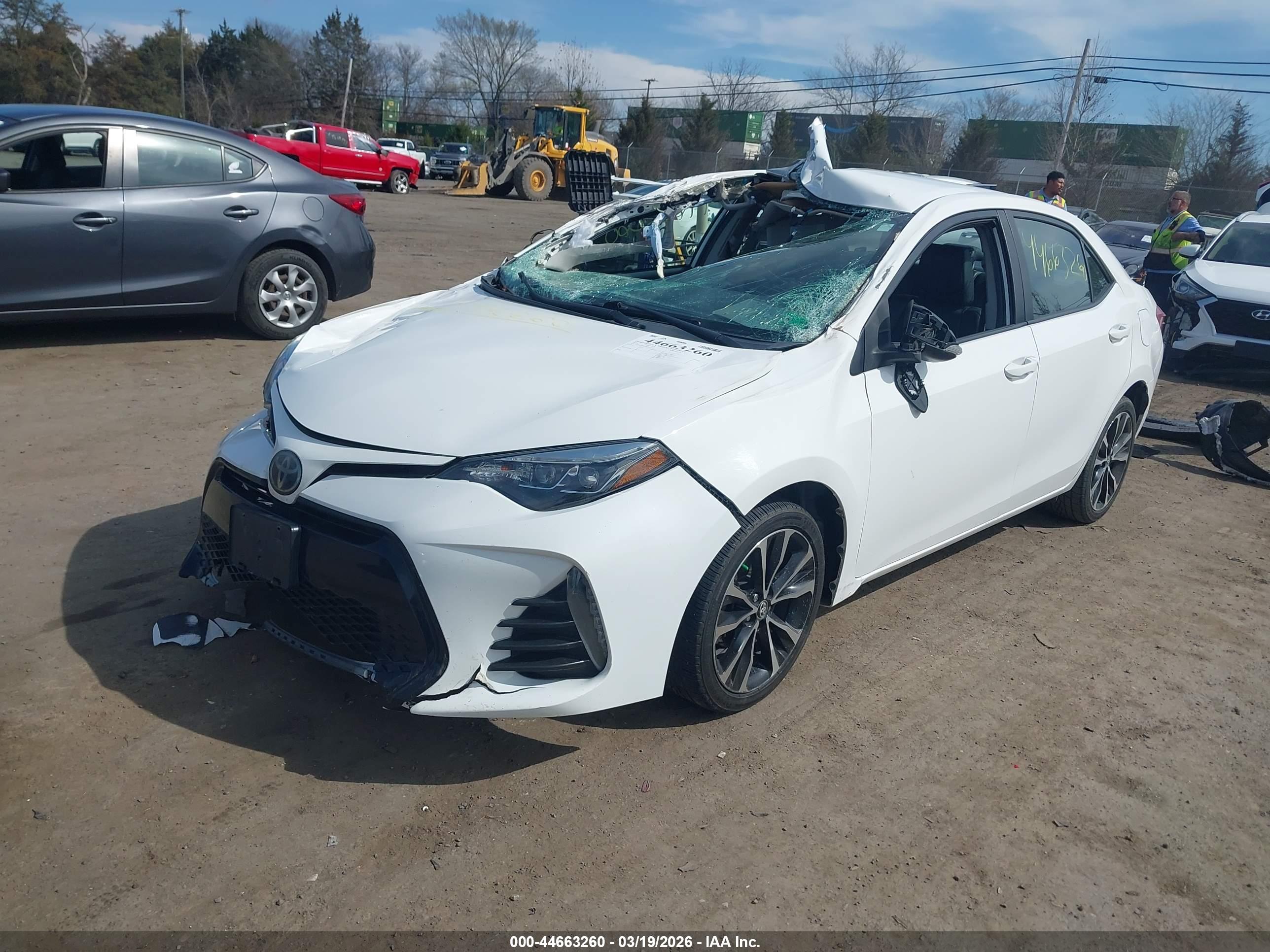 TOYOTA COROLLA image 2