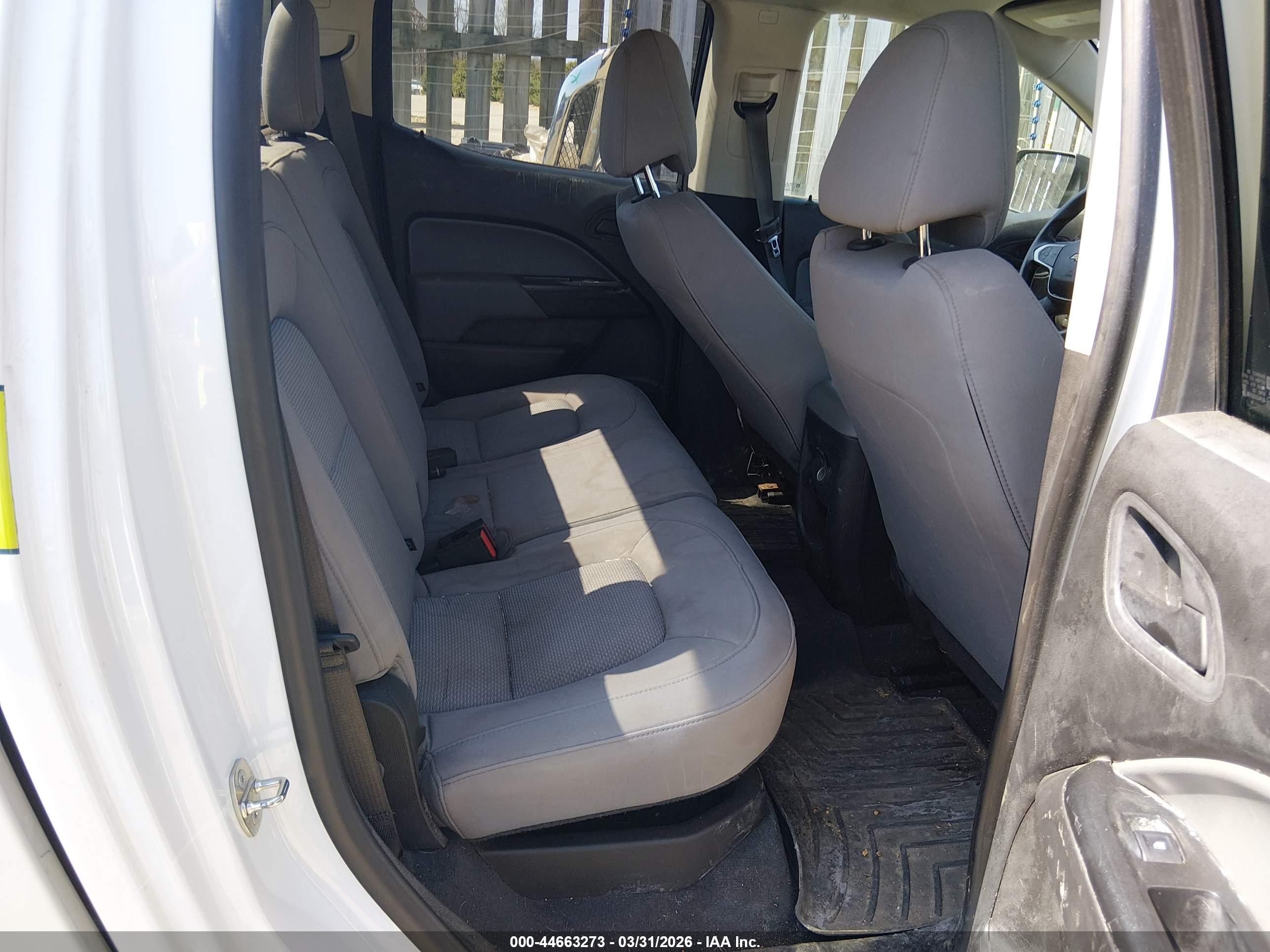 CHEVROLET COLORADO image 8