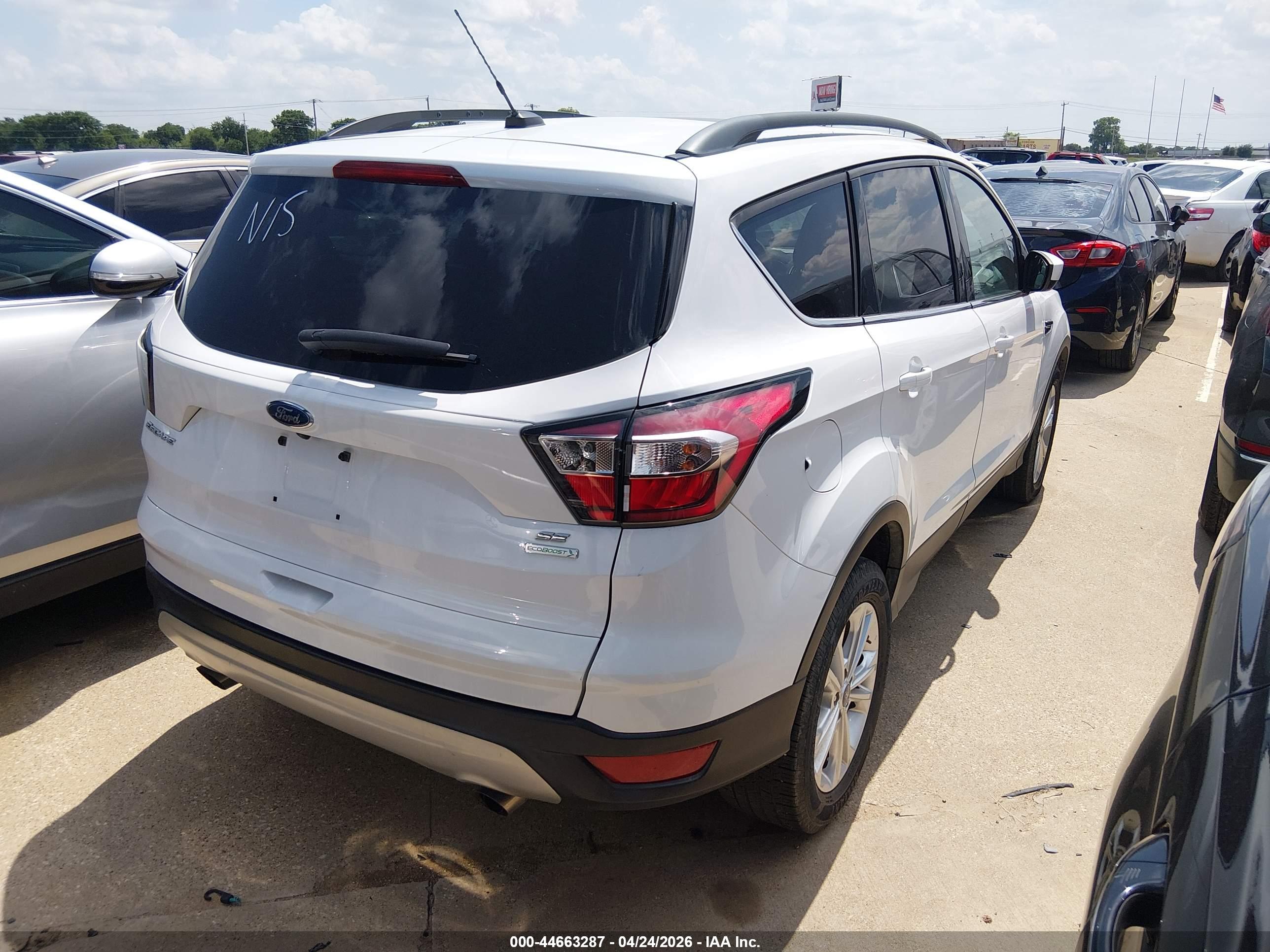 FORD ESCAPE image 4