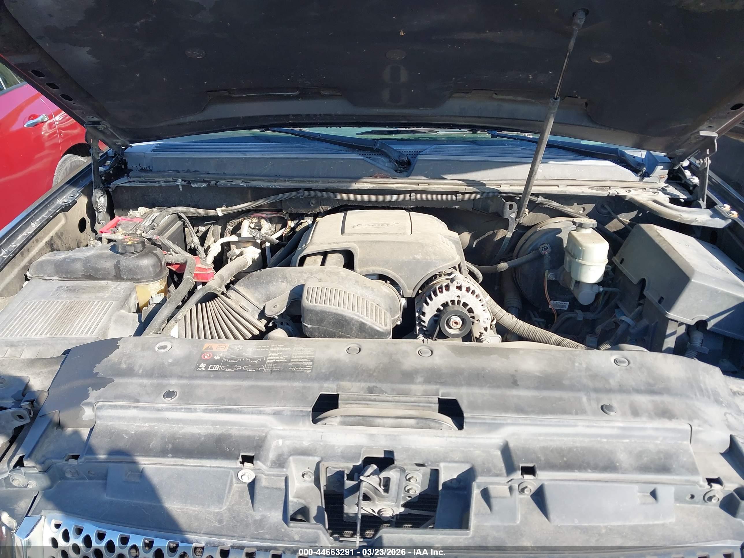 GMC YUKON image 10