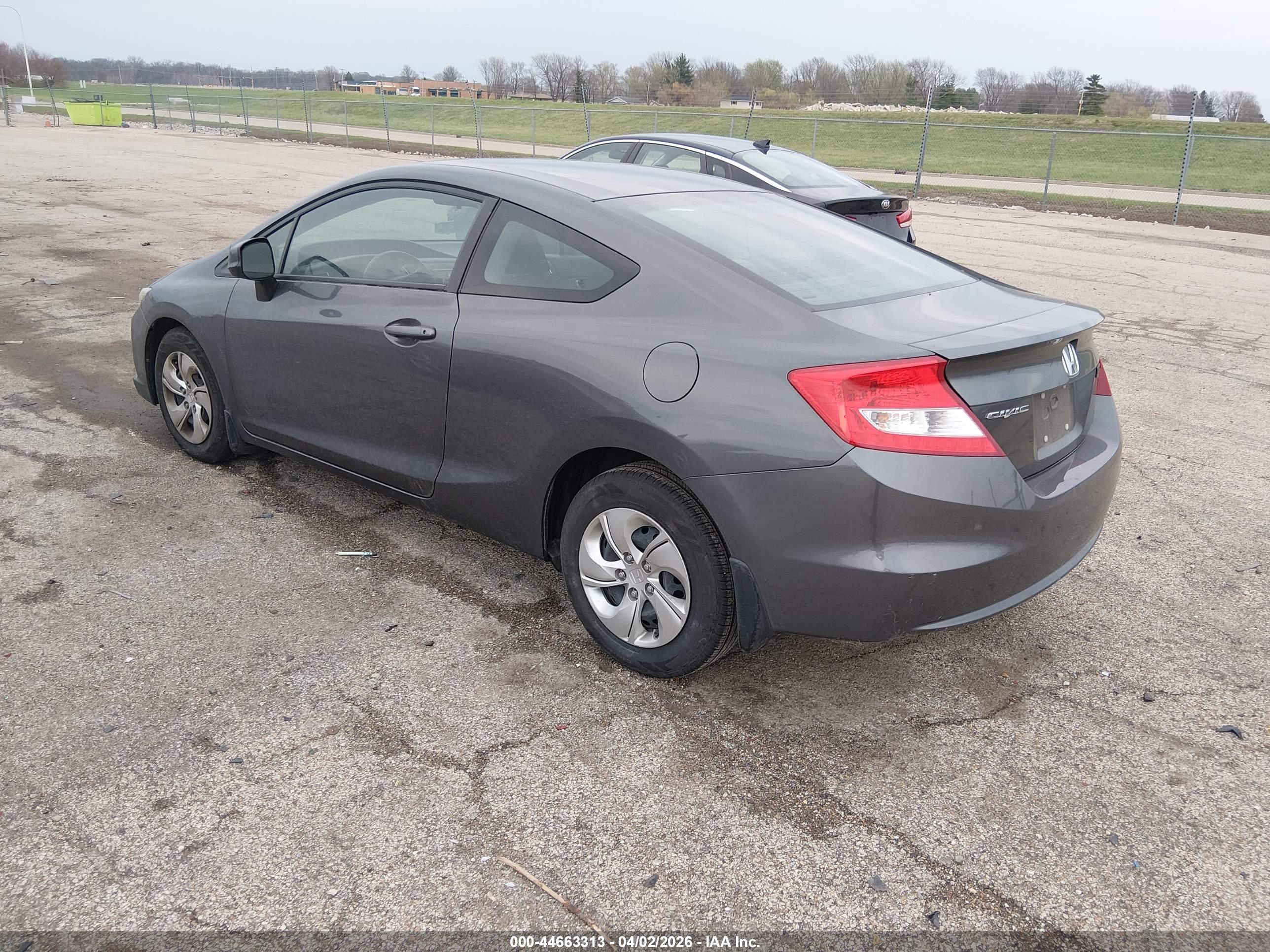 HONDA CIVIC image 3