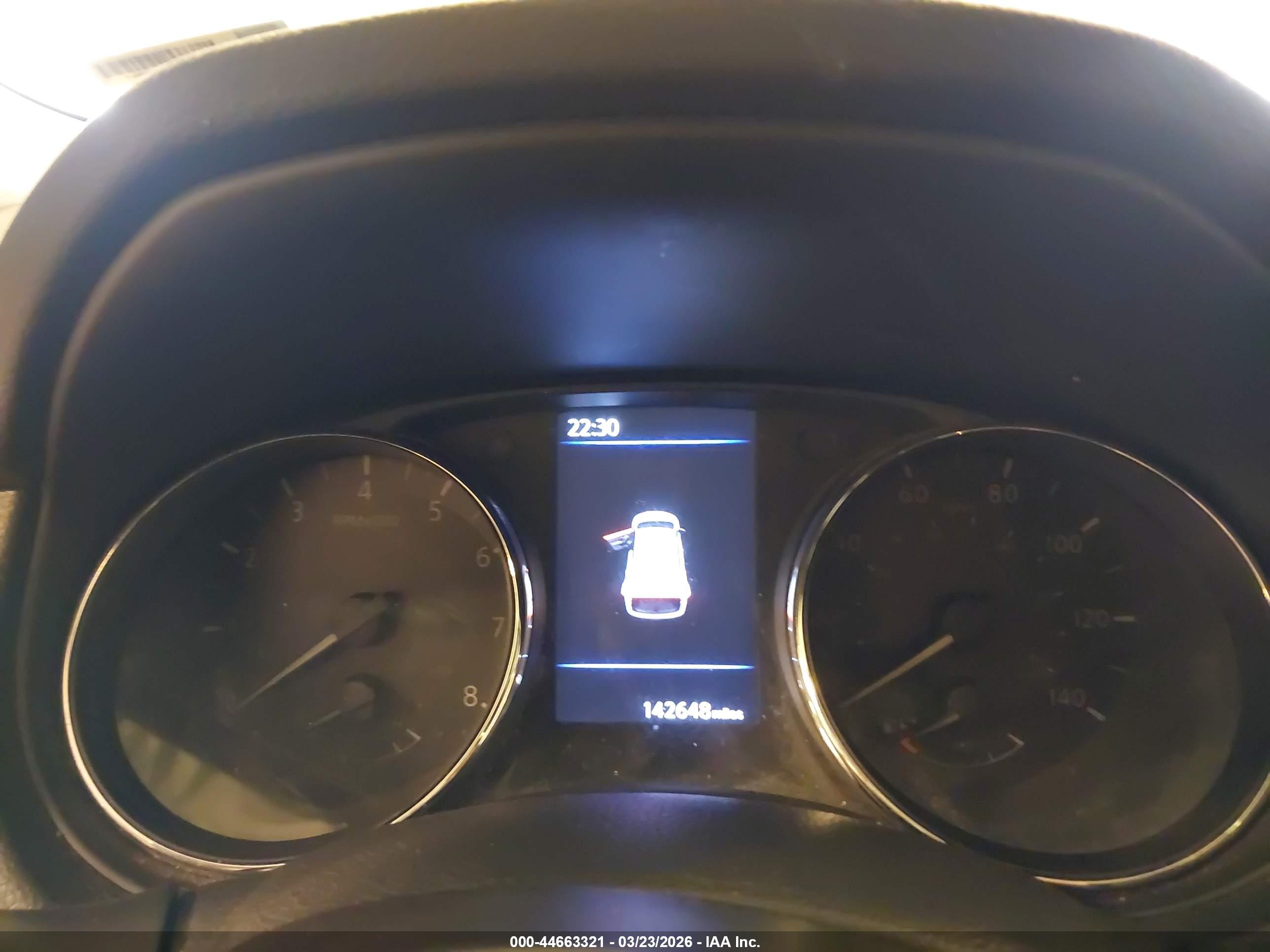 NISSAN ROGUE image 7