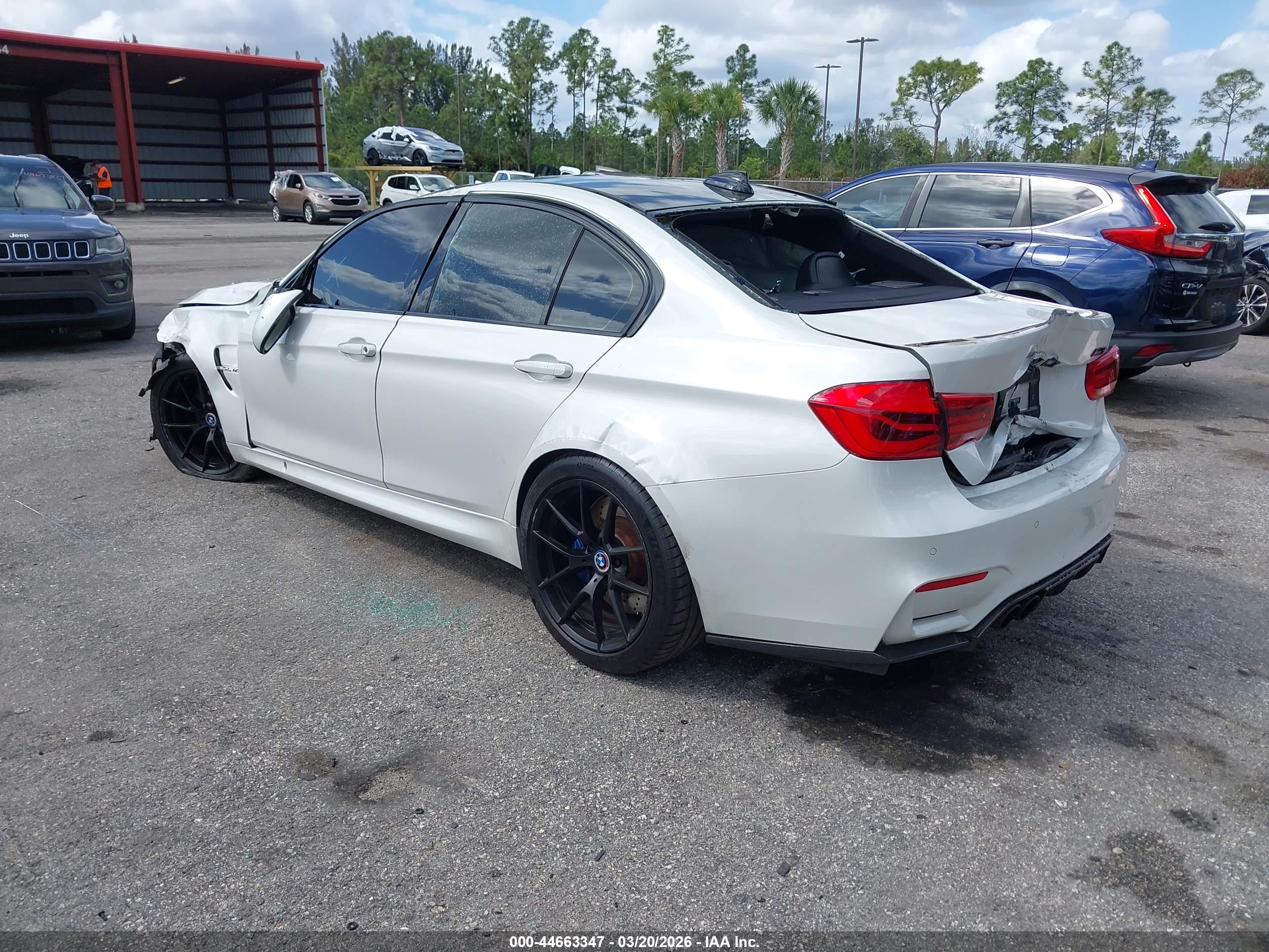 BMW M3 image 3