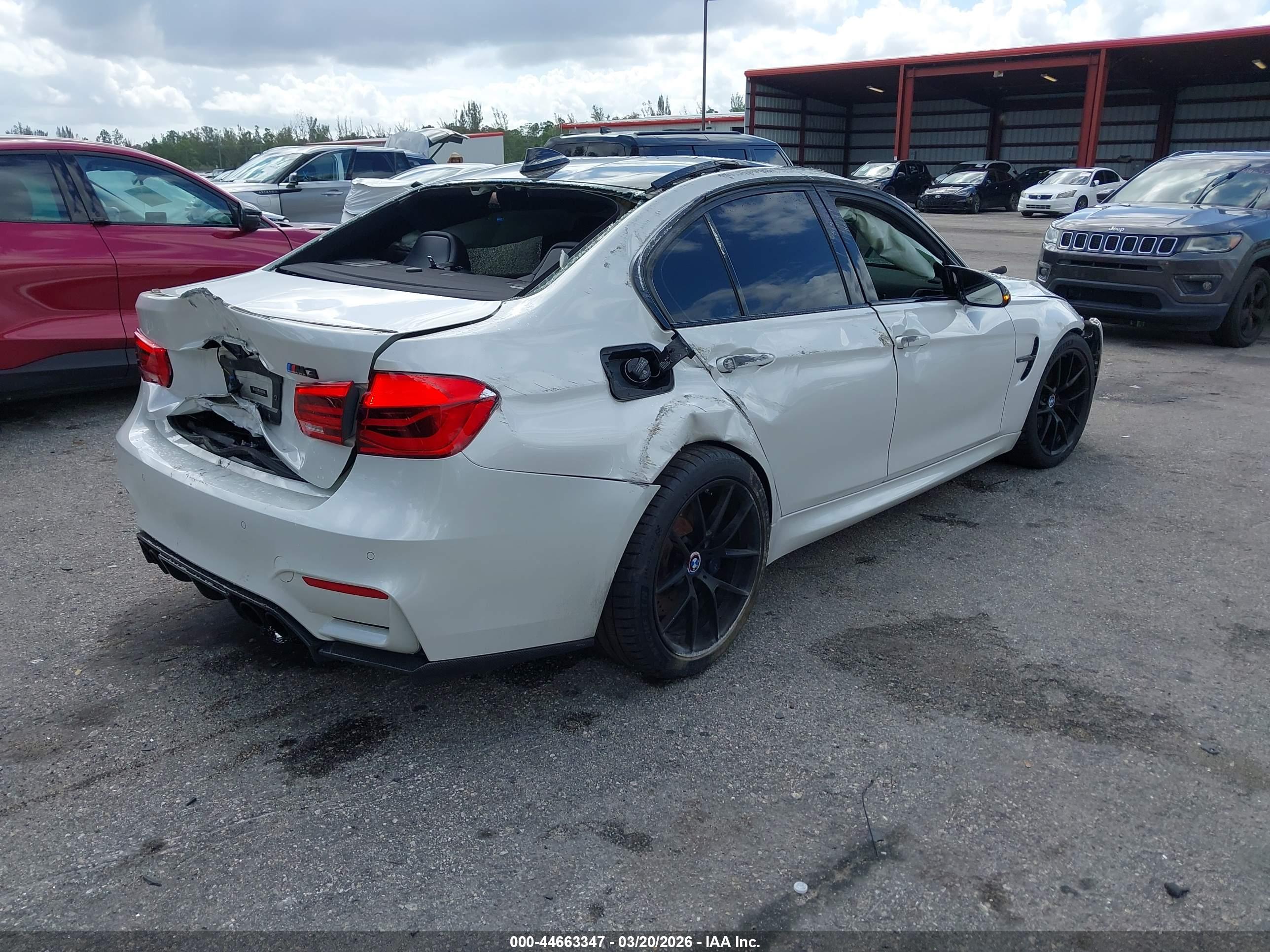 BMW M3 image 4