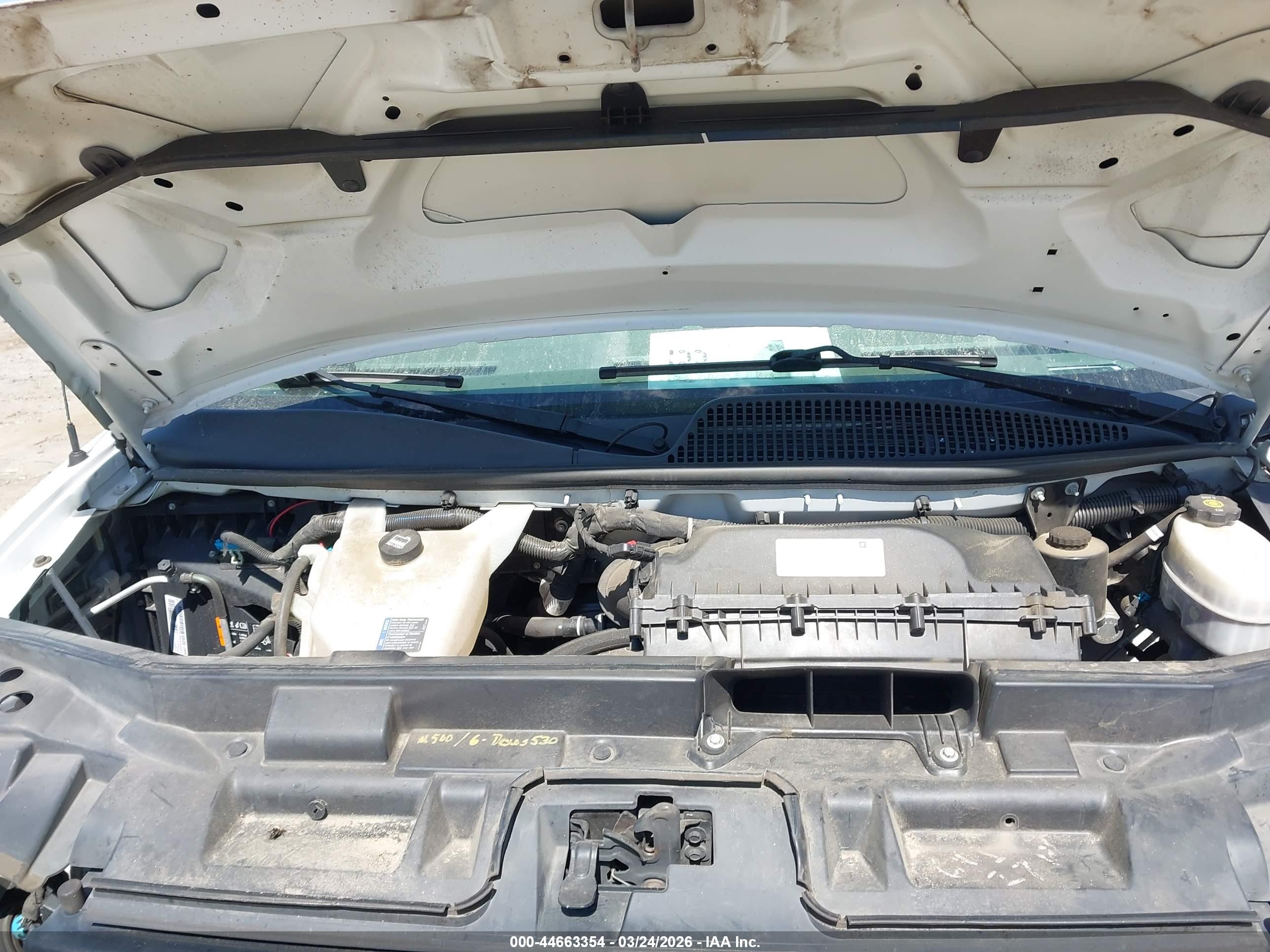 CHEVROLET EXPRESS image 10