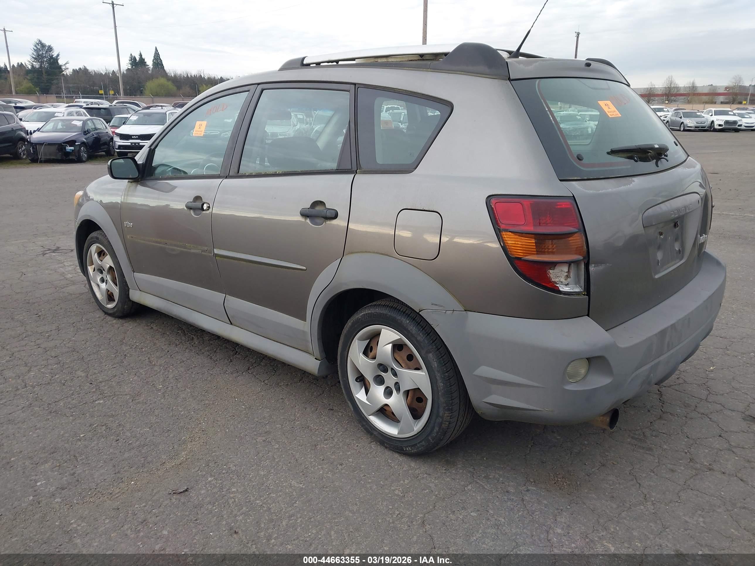 PONTIAC VIBE image 3