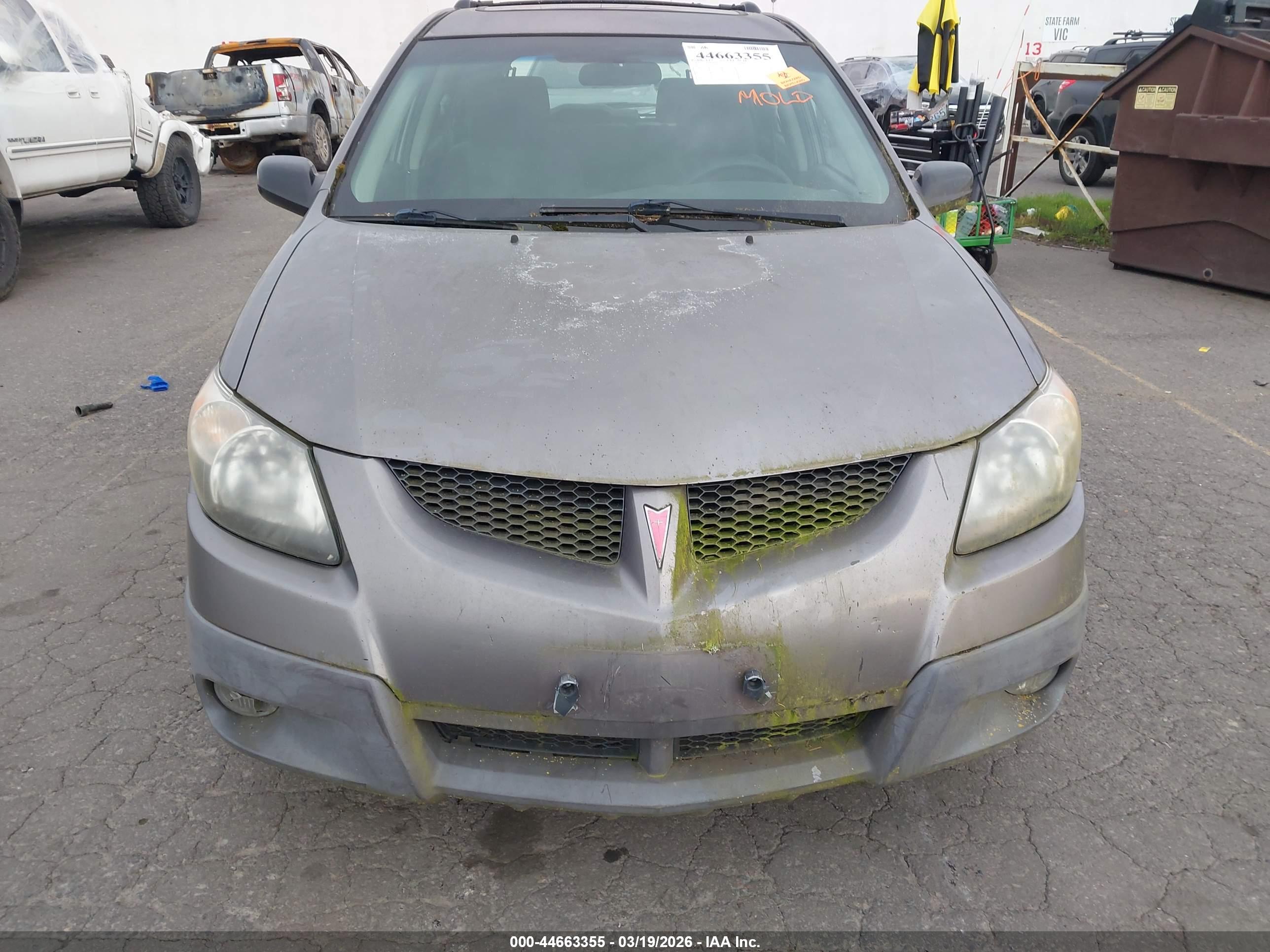 PONTIAC VIBE image 6