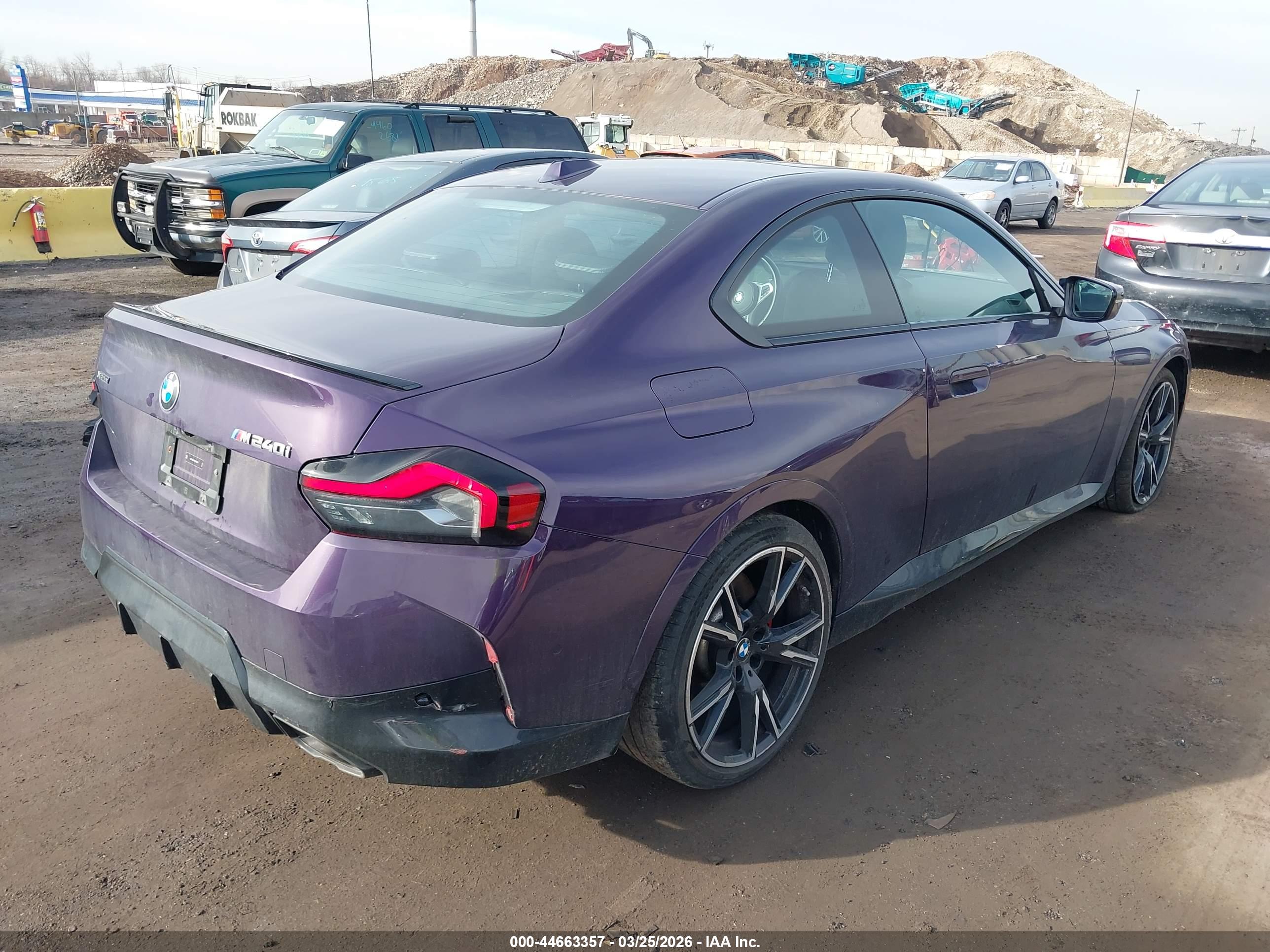 BMW M240 image 4