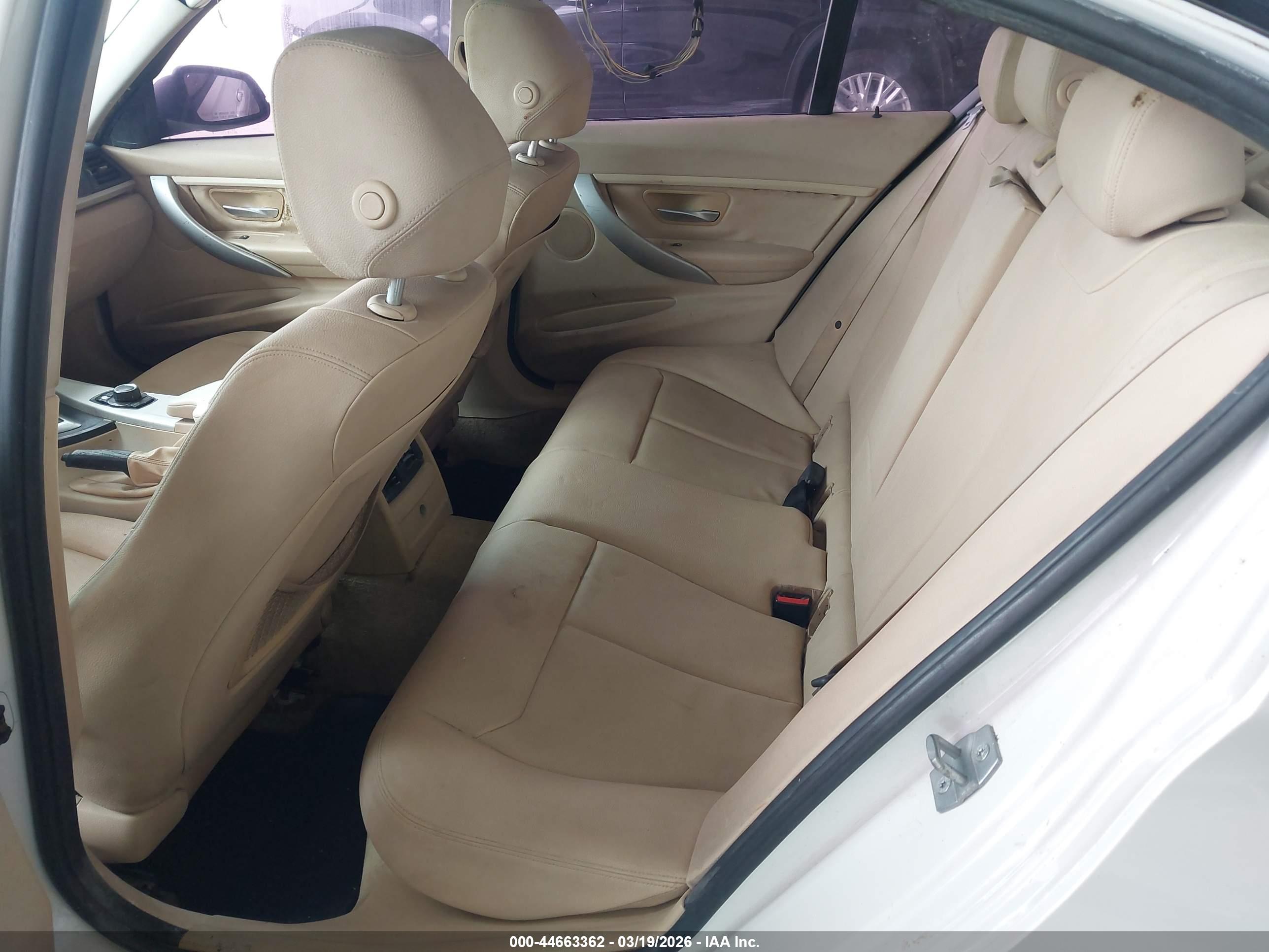 BMW 328I image 8