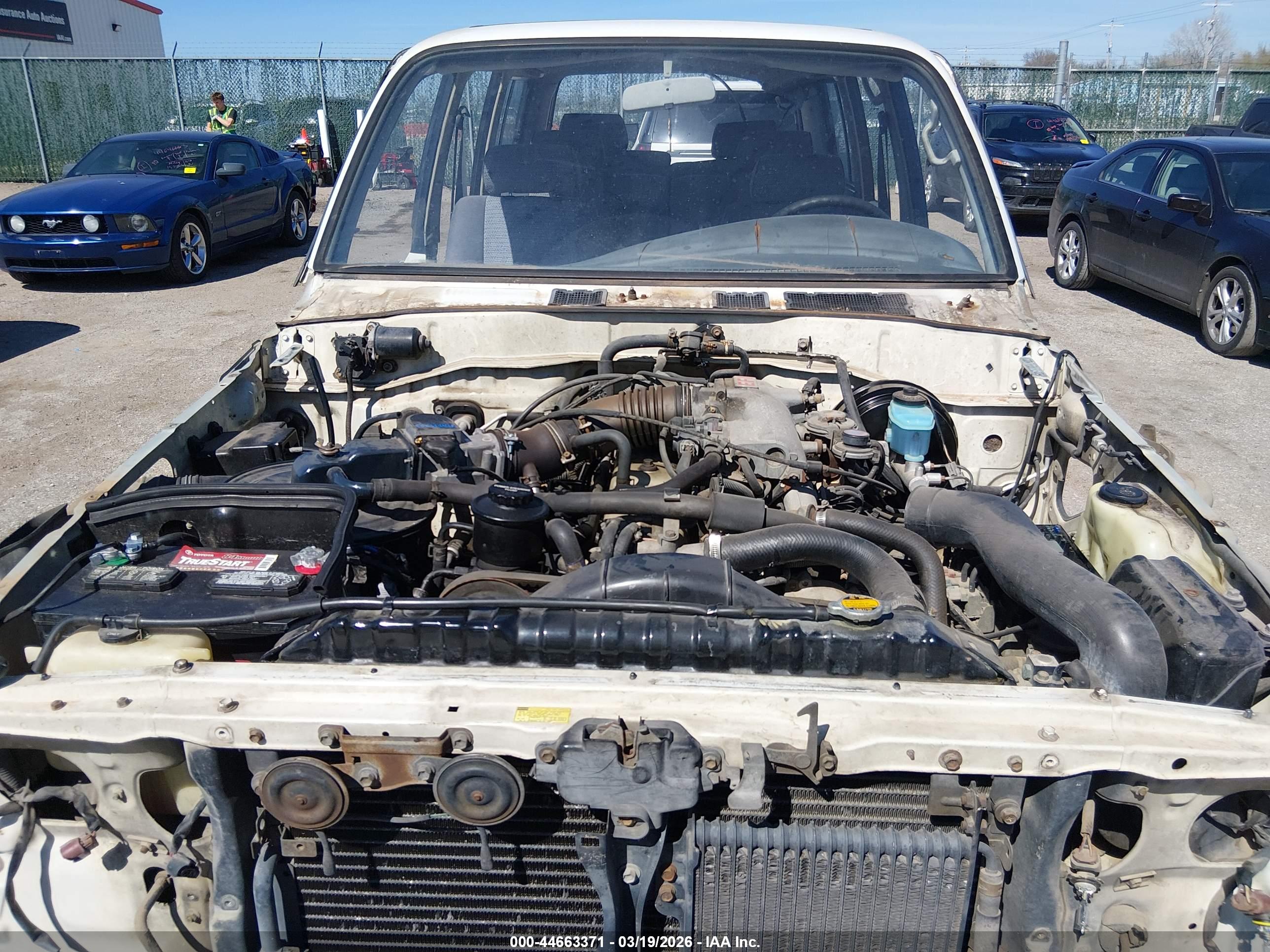 TOYOTA LAND image 10