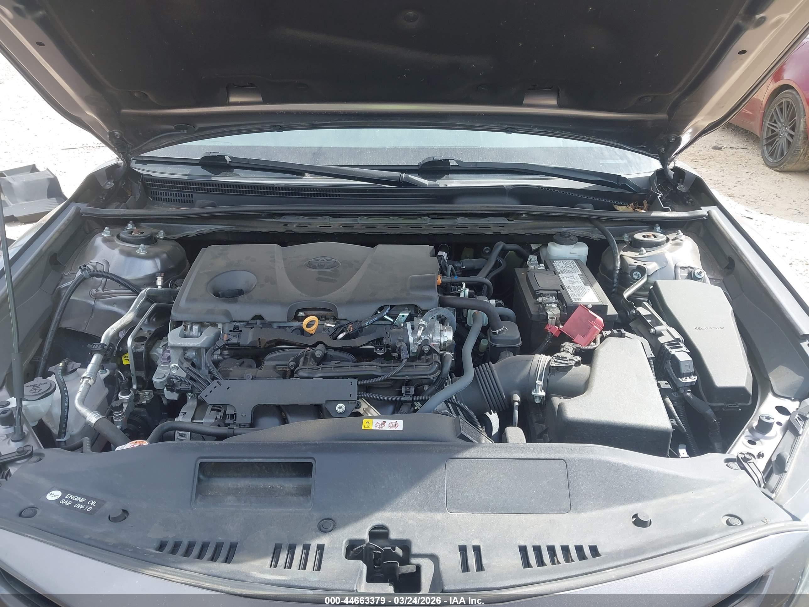 TOYOTA CAMRY image 10