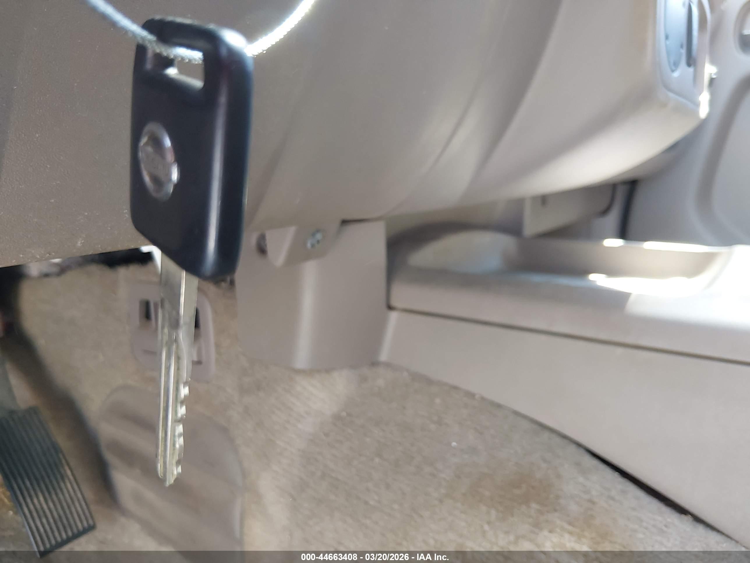 NISSAN FRONTIER image 11