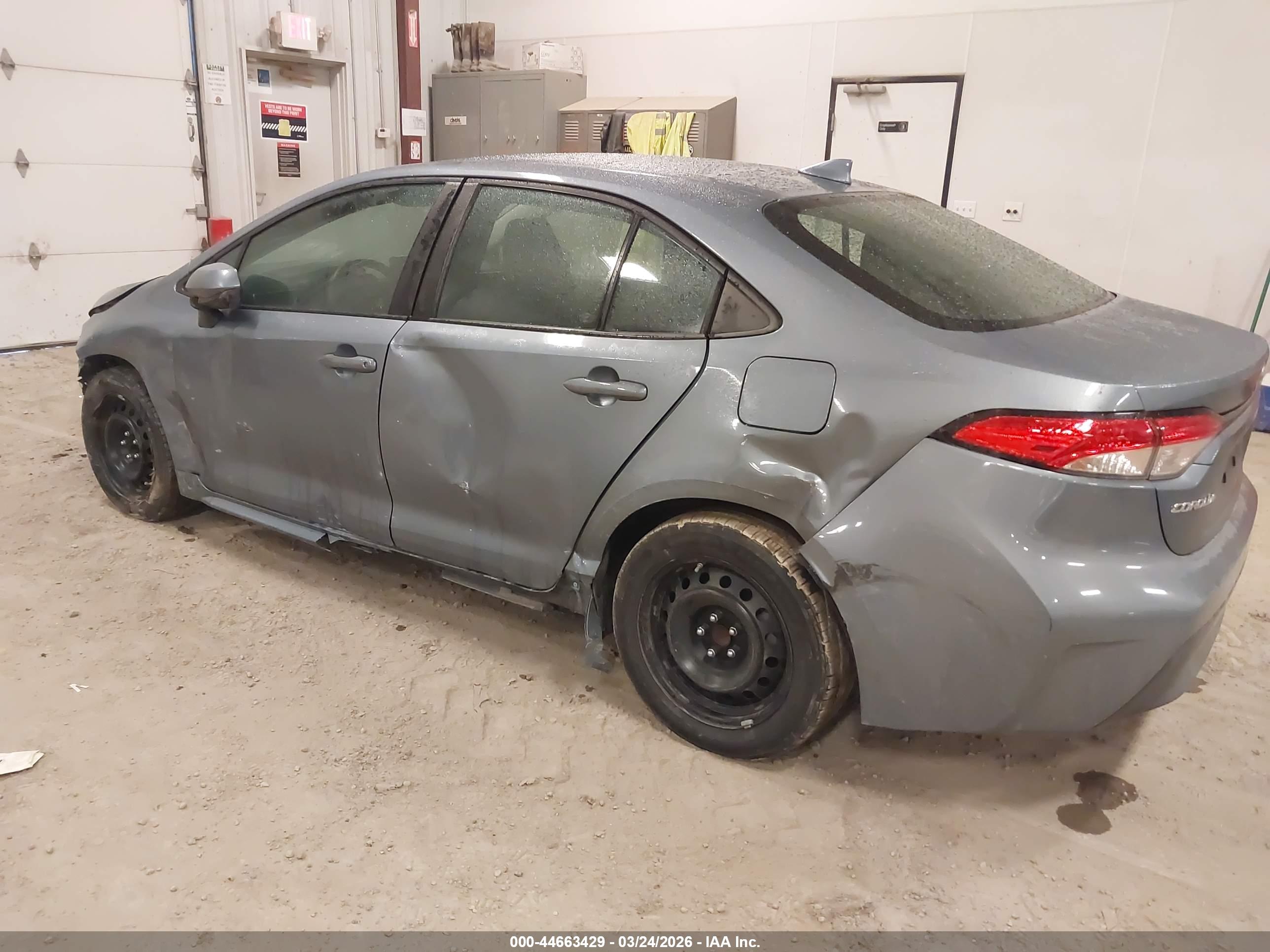 TOYOTA COROLLA image 6