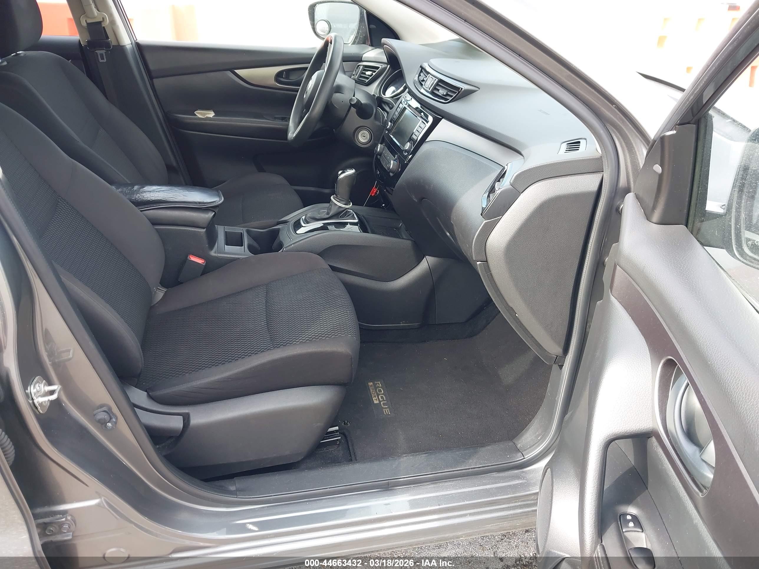 NISSAN ROGUE image 5