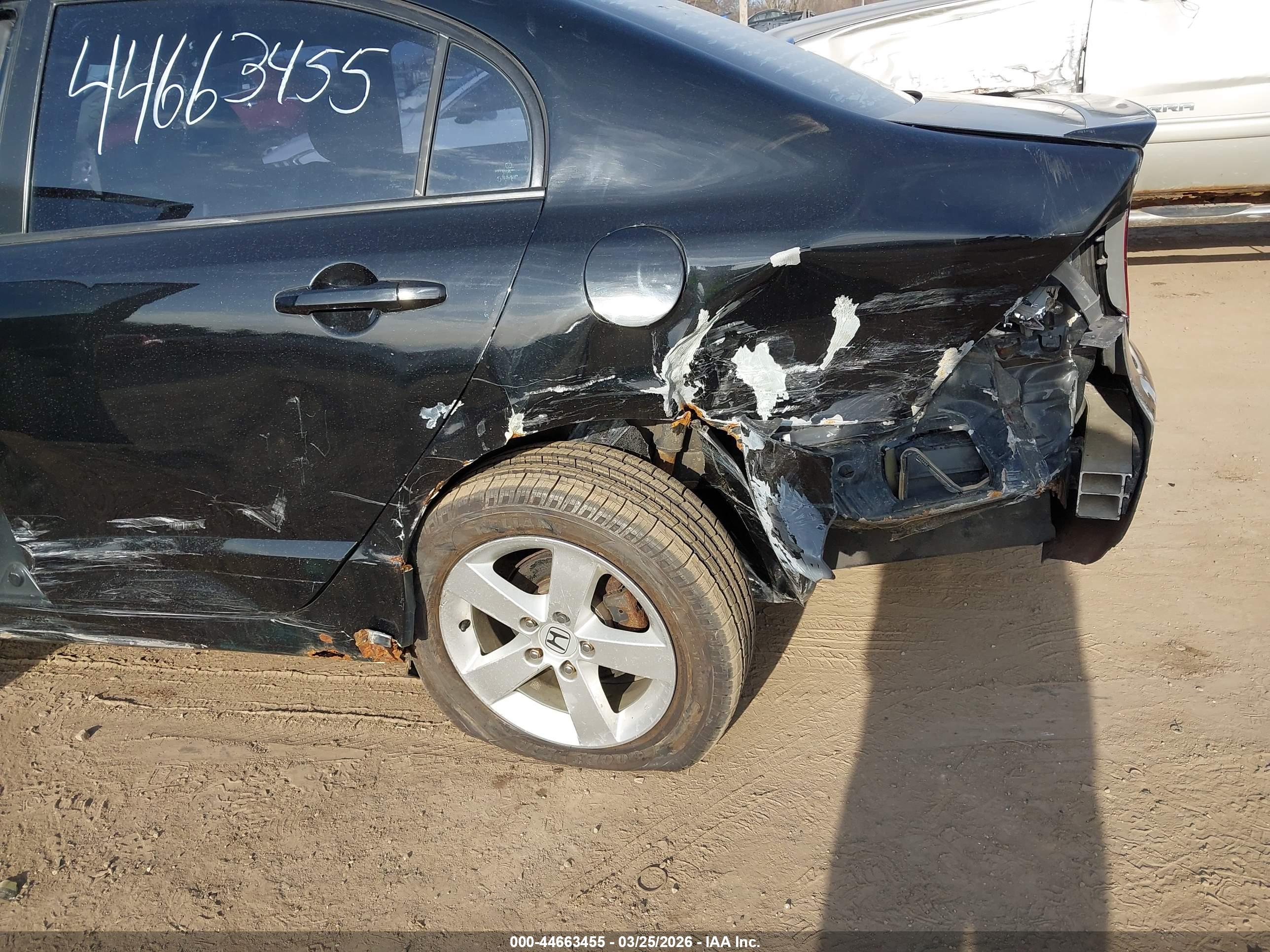 HONDA CIVIC image 6