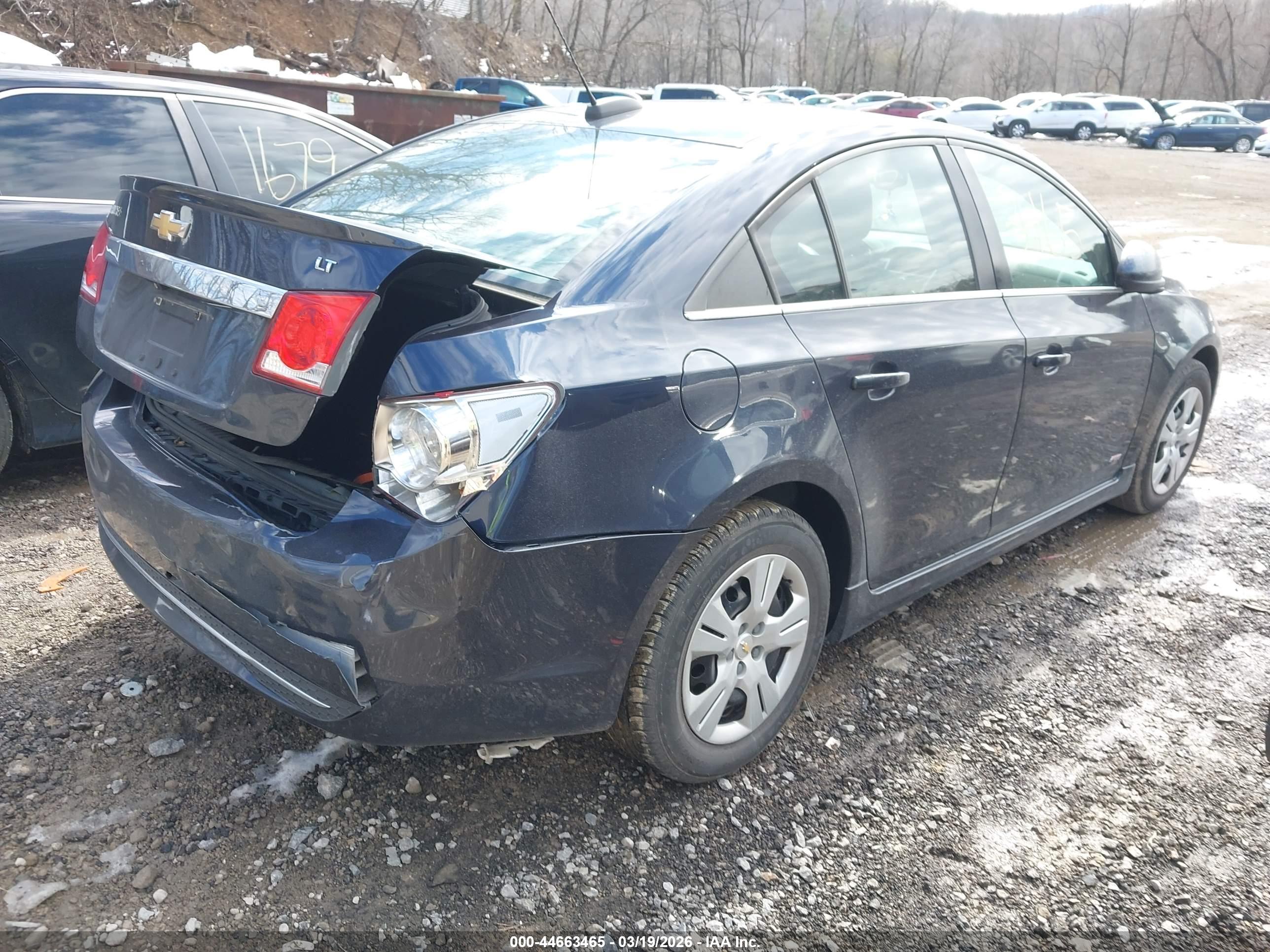 CHEVROLET CRUZE image 4