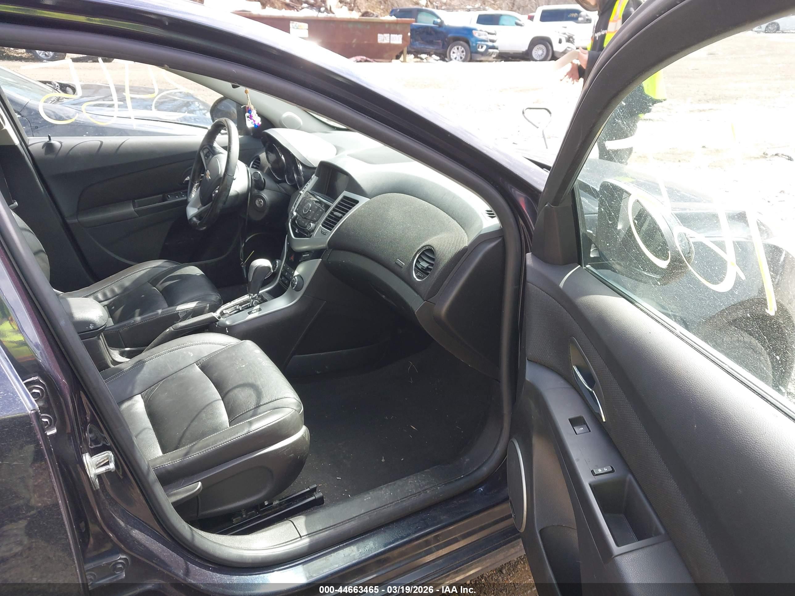 CHEVROLET CRUZE image 5