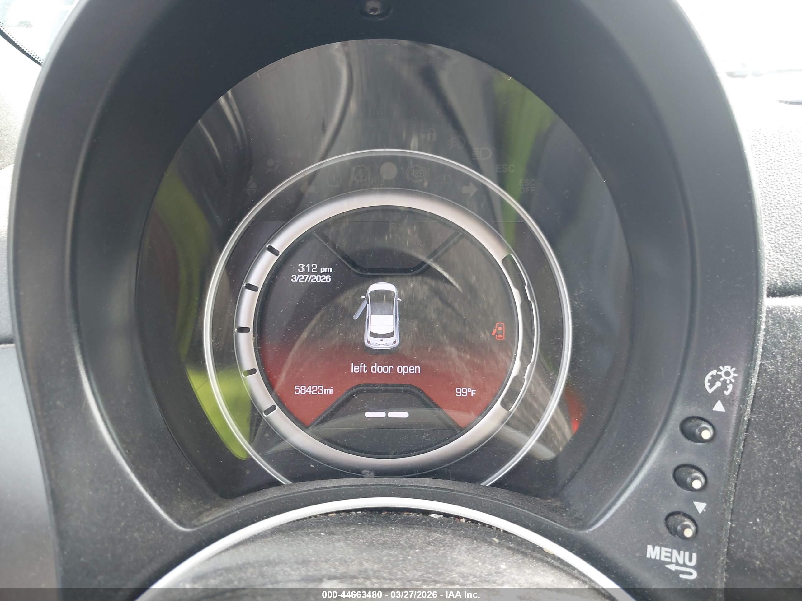 FIAT 500E image 7