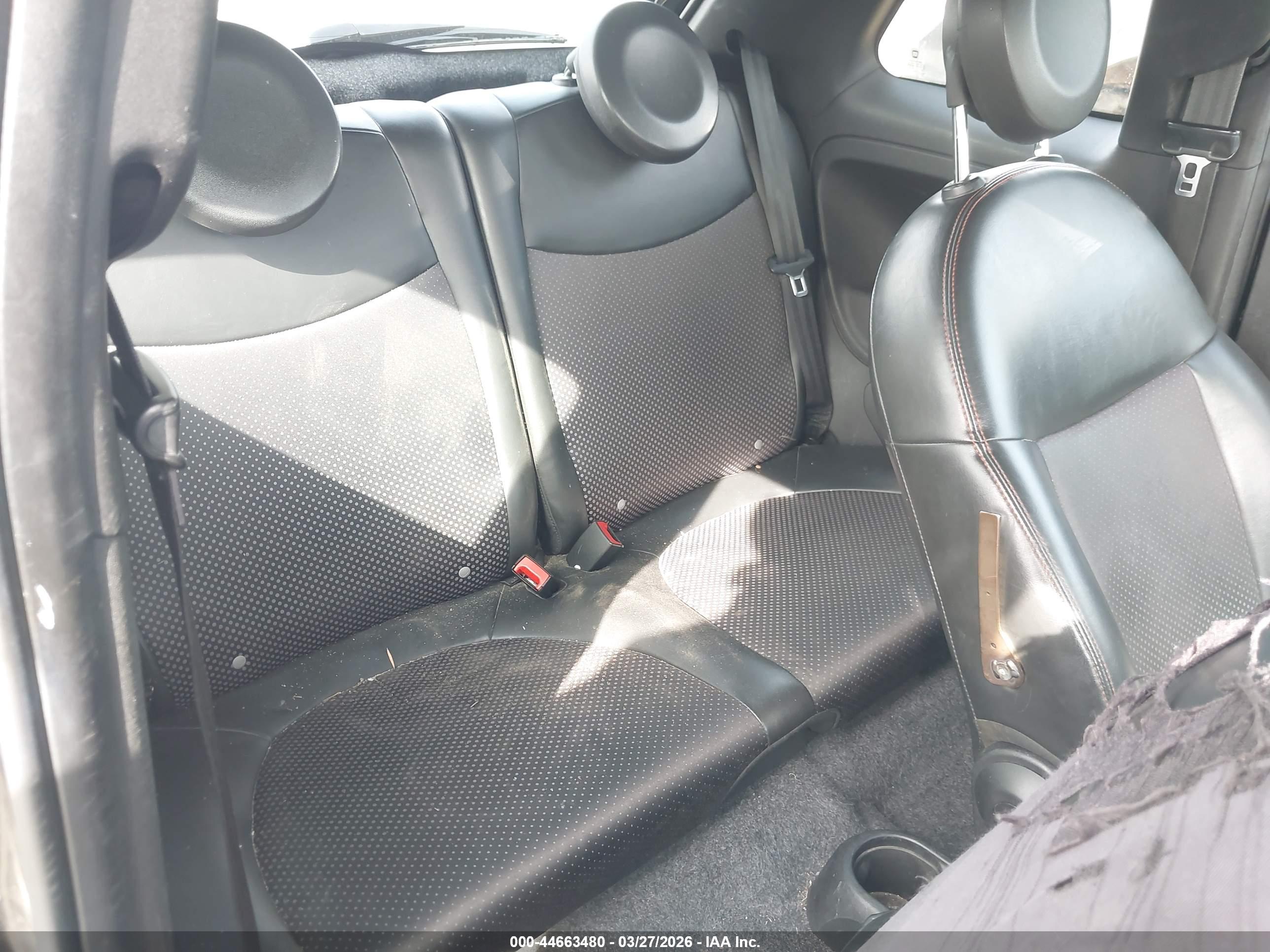 FIAT 500E image 8